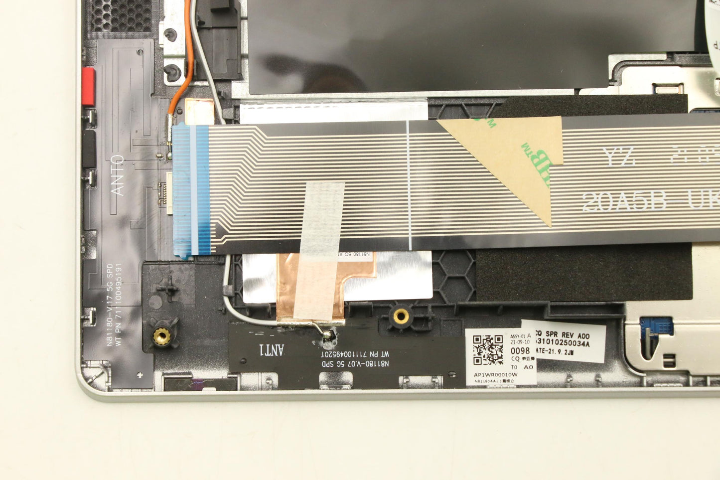 Lenovo Cover Upper Case Assembly Bul - 5CB1F38652