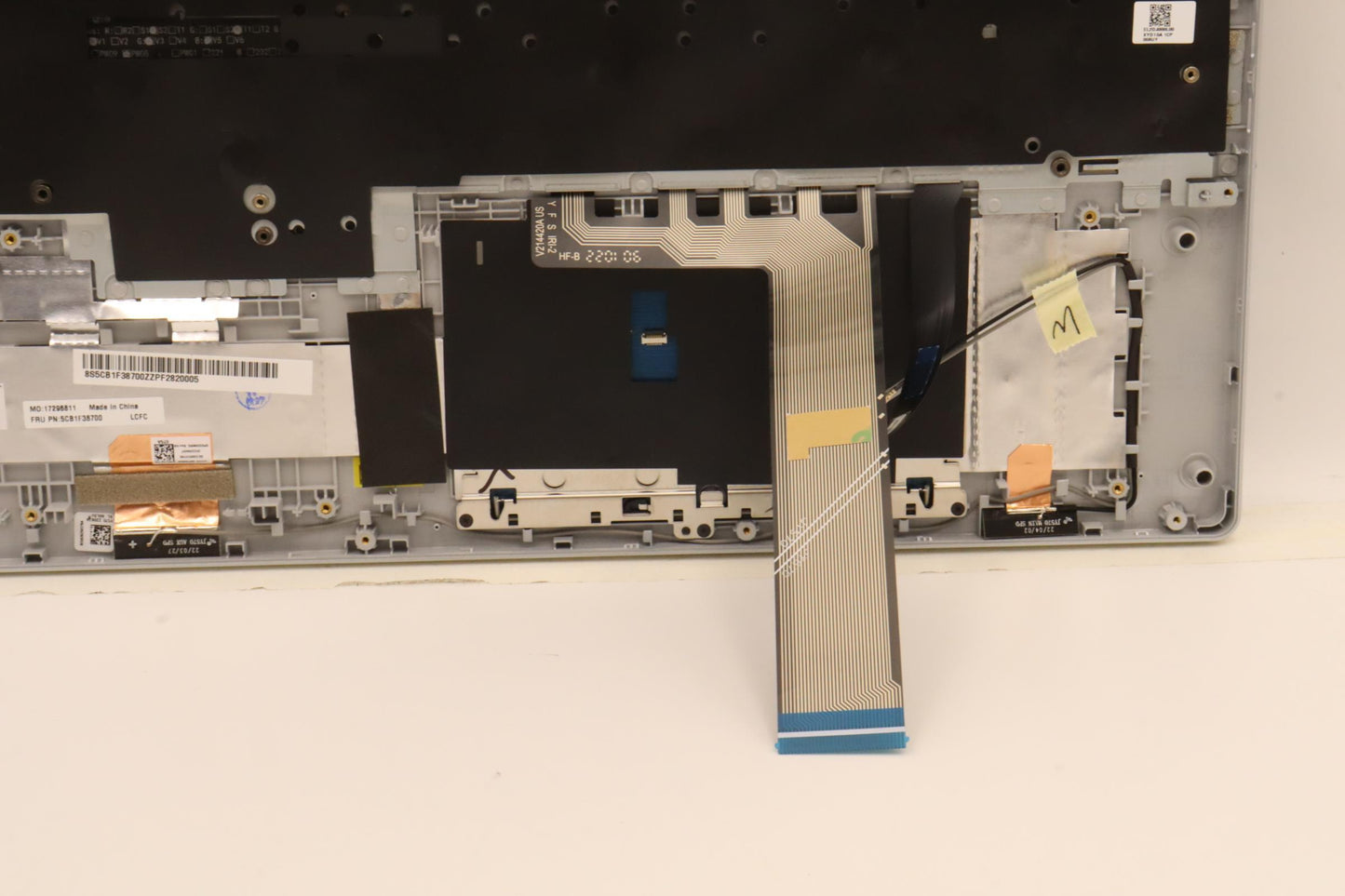 Lenovo Cover Upper Case Asmeuroengl82 - 5CB1F38700