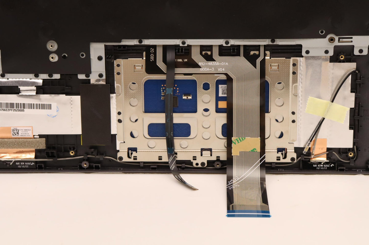Lenovo Cover Upper Case Asmbel L82Rb - 5CB1F38750