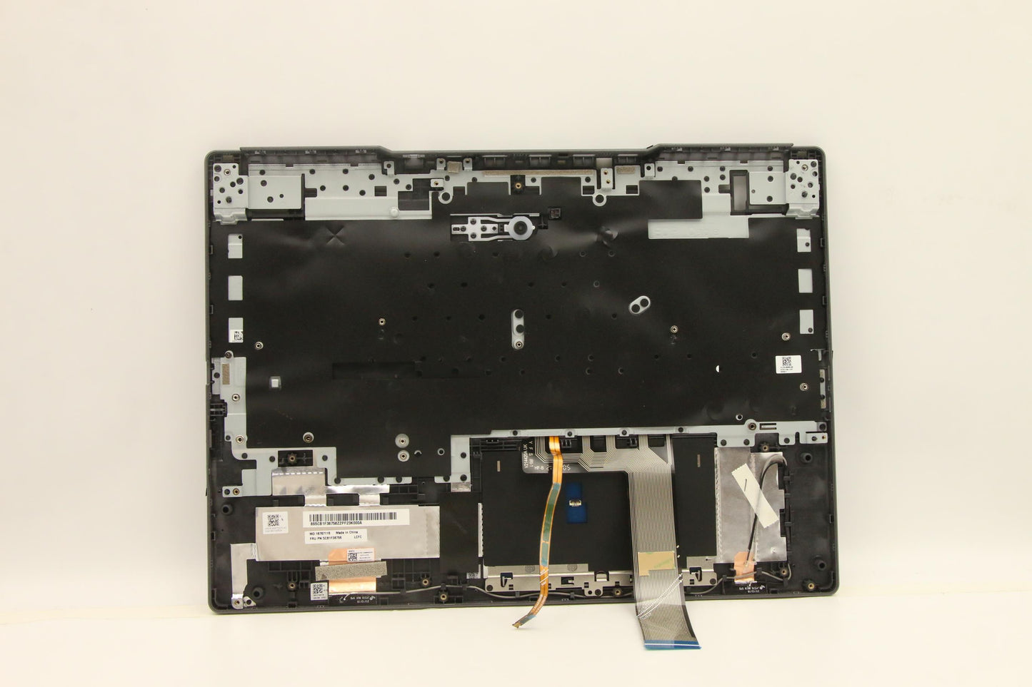 Lenovo Cover Upper Case Assembly Fra - 5CB1F38756