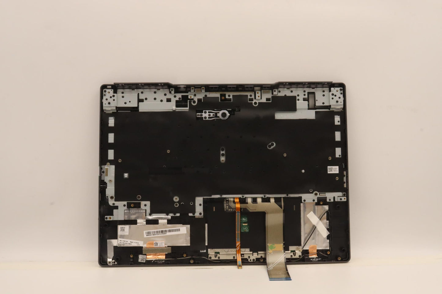 Lenovo Cover Upper Case Asmhun L82Rb - 5CB1F39047