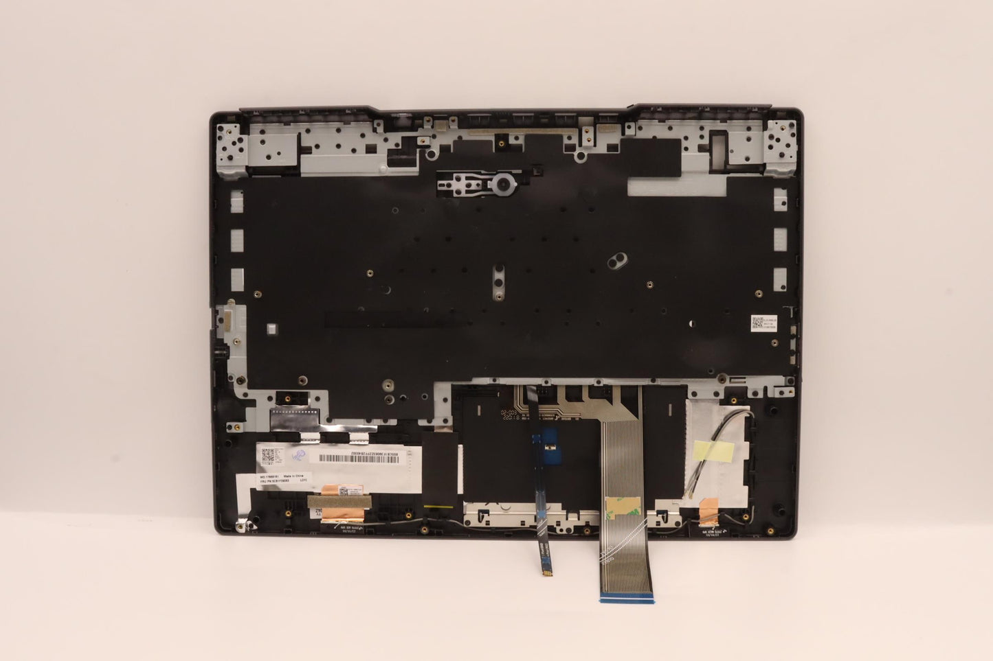 Lenovo Cover Upper Case Assembly Ukr - 5CB1F39063