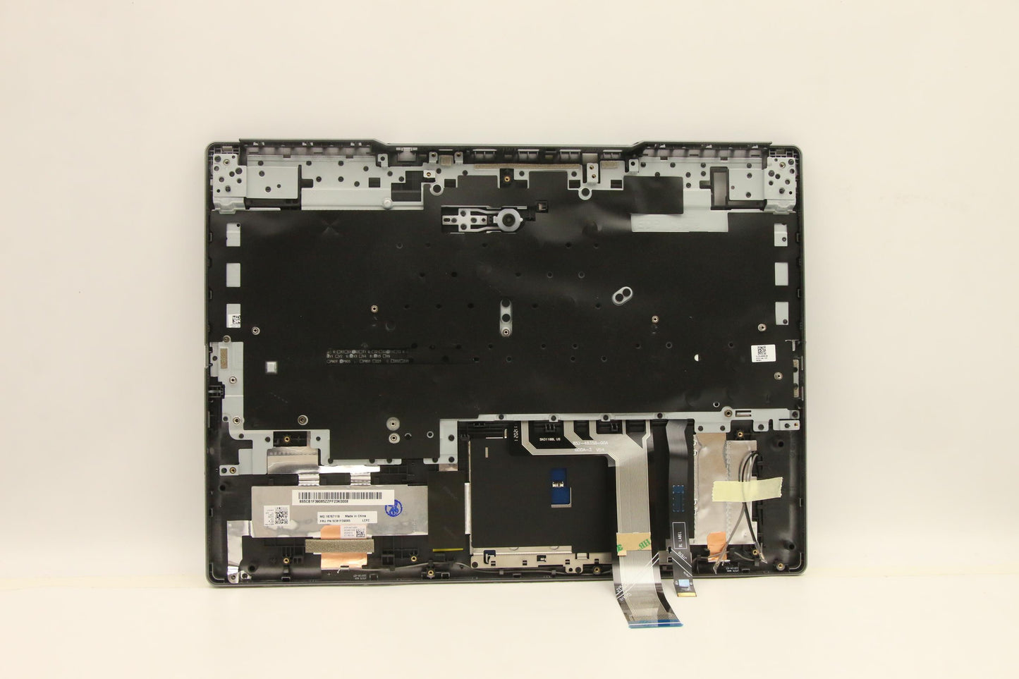 Lenovo Cover Upper Case Assembly Ara - 5CB1F39065