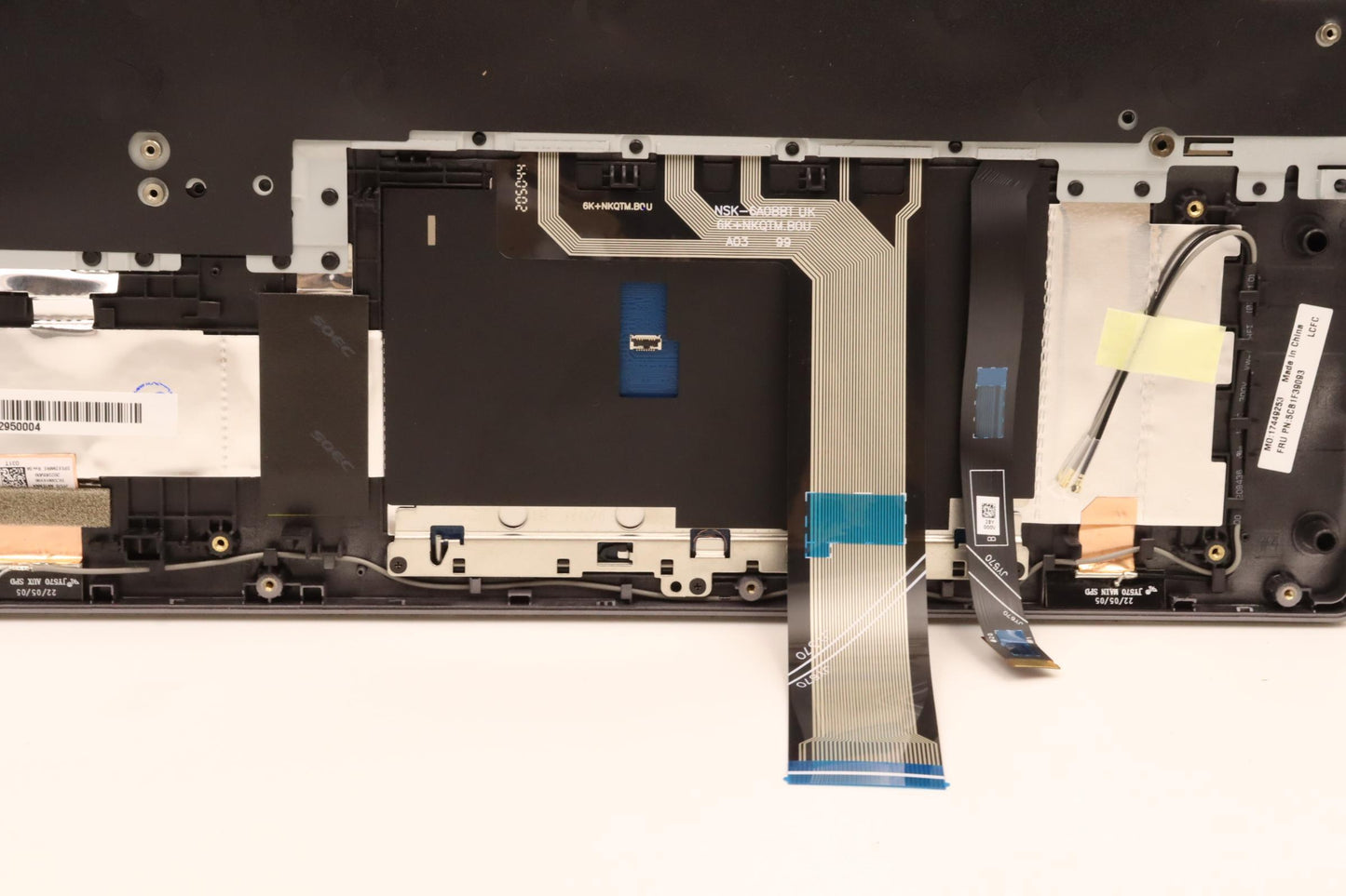 Lenovo Cover Upper Case Asmtur L82Rb - 5CB1F39093