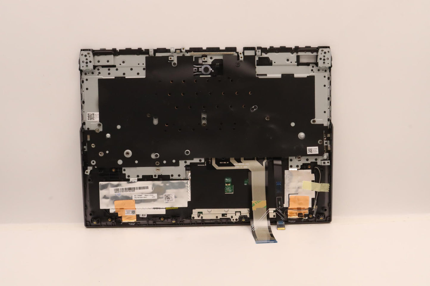 Lenovo Cover Upper Case Assembly Tc L - 5CB1H18377