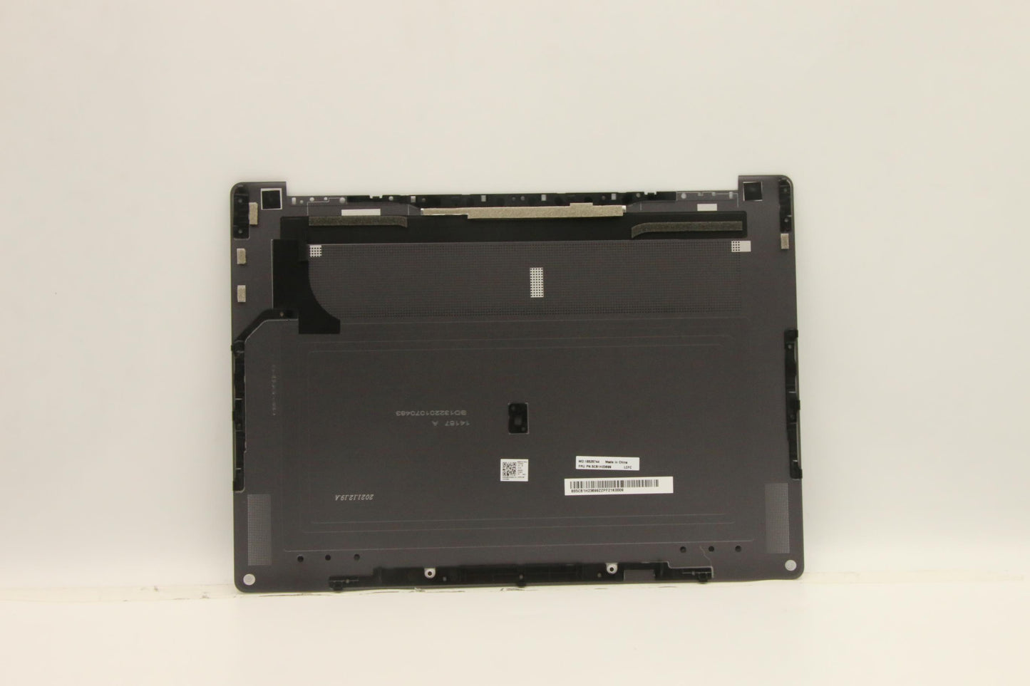 Lenovo Cover Lower Case L 82Lu Gre - 5CB1H23699