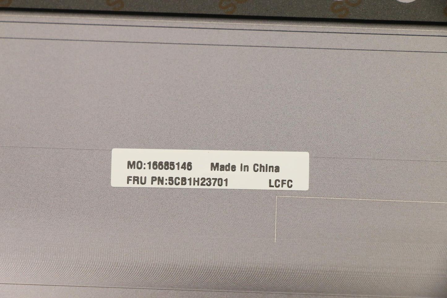 Lenovo Cover Lcd Cover L 82Lu Gy - 5CB1H23701