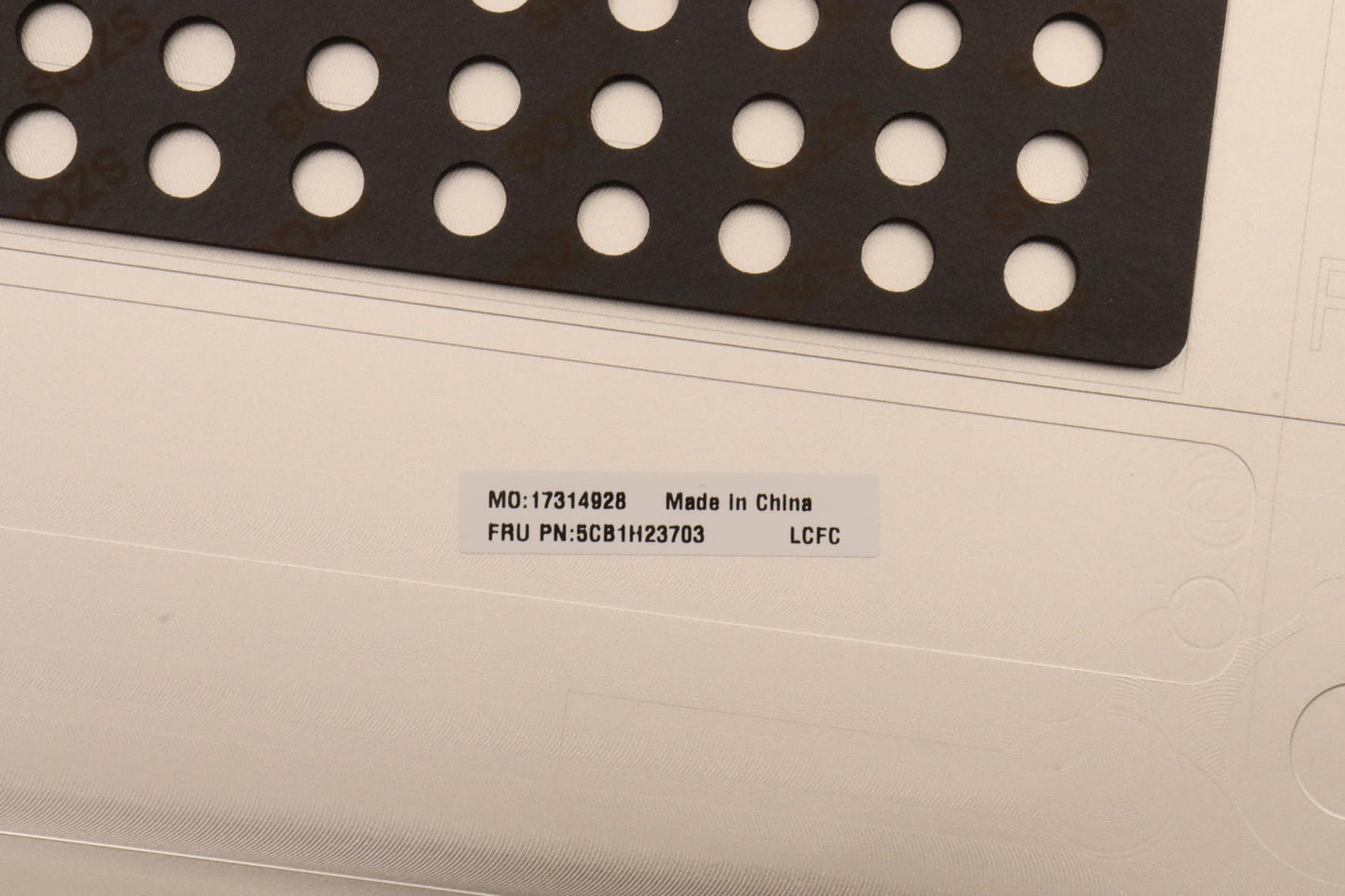 Lenovo Cover Lcd Cover L 82Lu Oat - 5CB1H23703