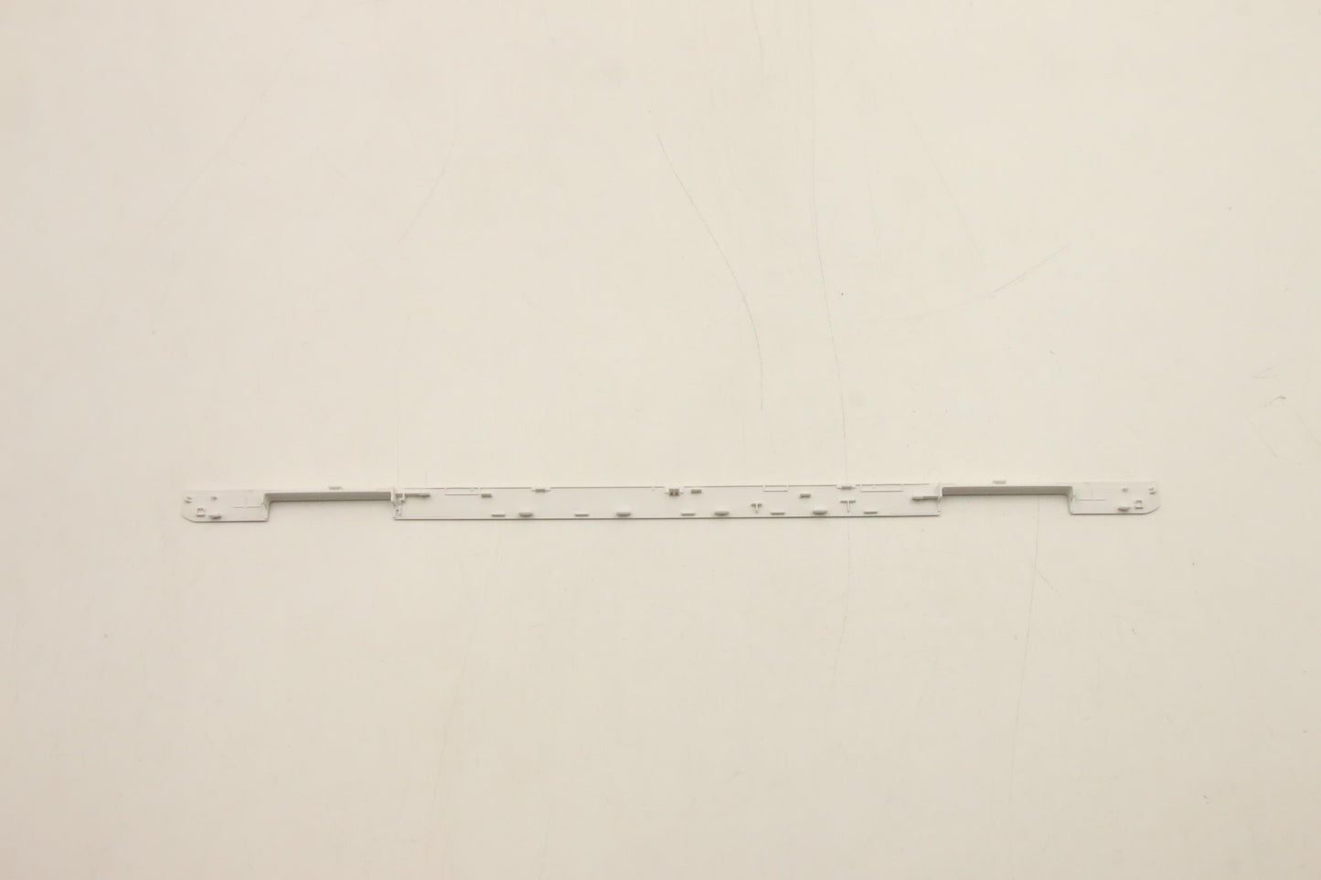 Lenovo Cover Strip Cover C 82S9 For W - 5CB1H30526