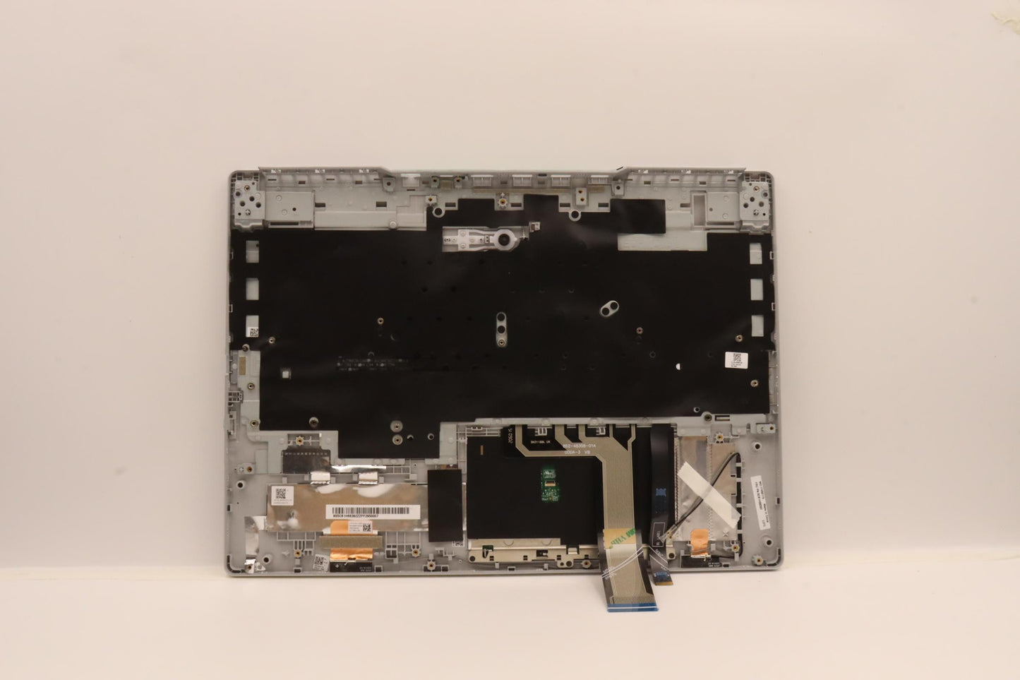 Lenovo Cover Upper Case Asmbul L82Rd - 5CB1H68392