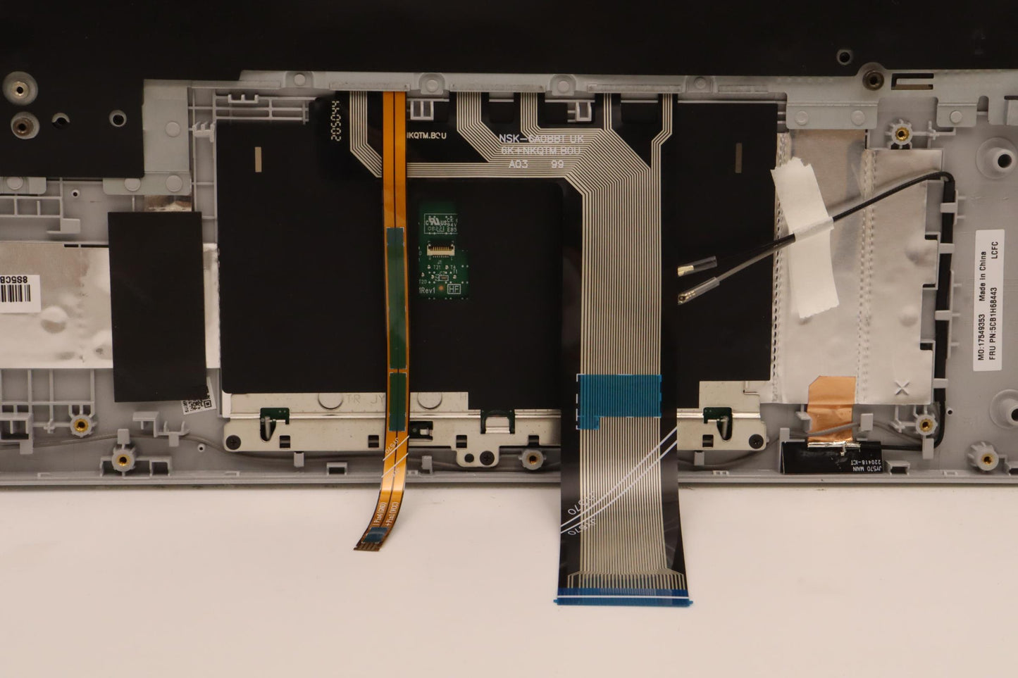 Lenovo Cover Upper Case Asmnordic L82 - 5CB1H68443