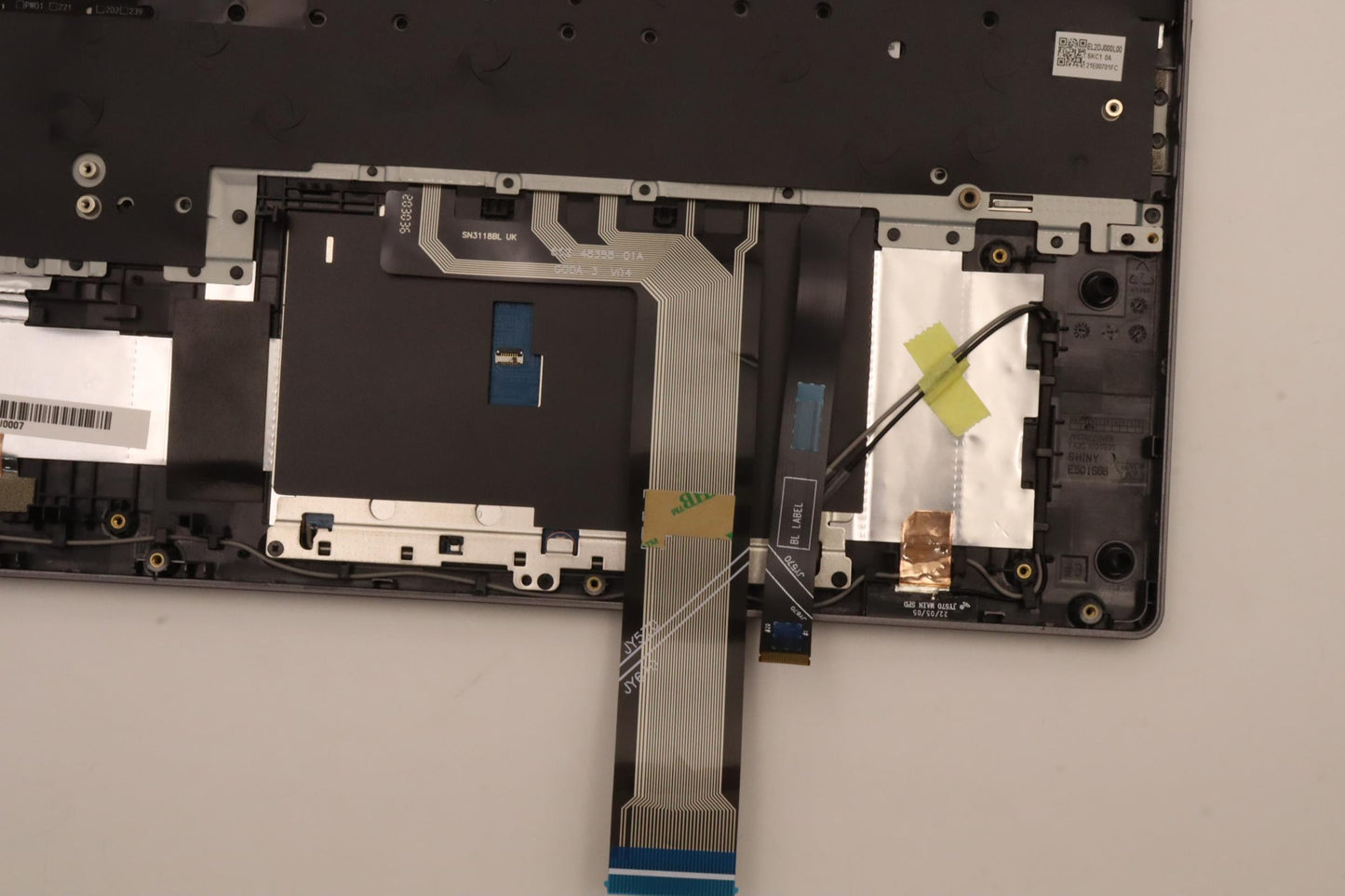 Lenovo Cover Upper Case Asmbel L82Rd - 5CB1H68454