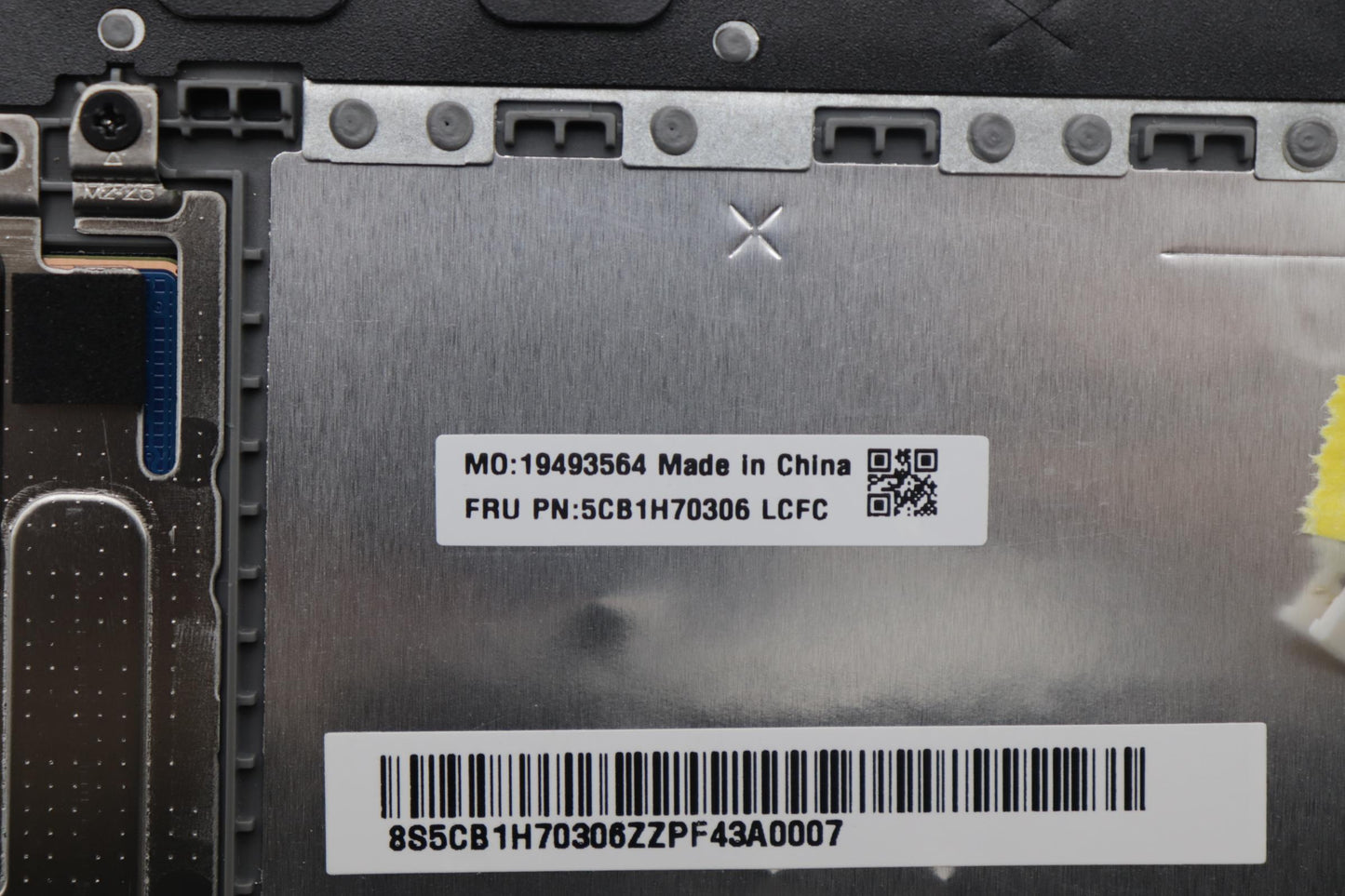 Lenovo Cover Upper Case Assembly Cze/ - 5CB1H70306