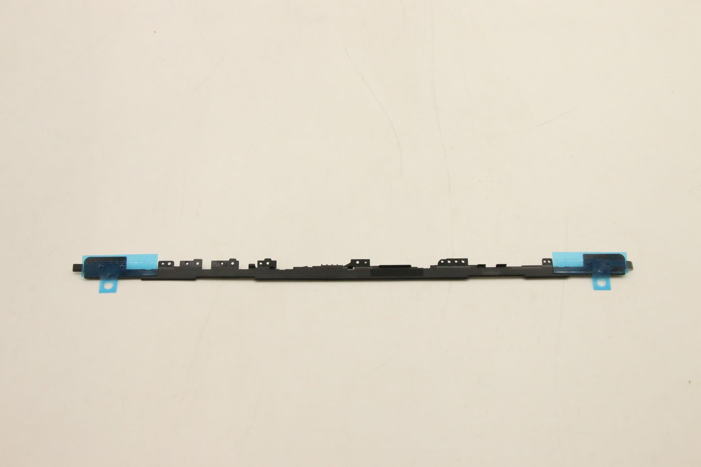 Lenovo Cover Strip Cover L 82Sv Mylar - 5CB1H70797