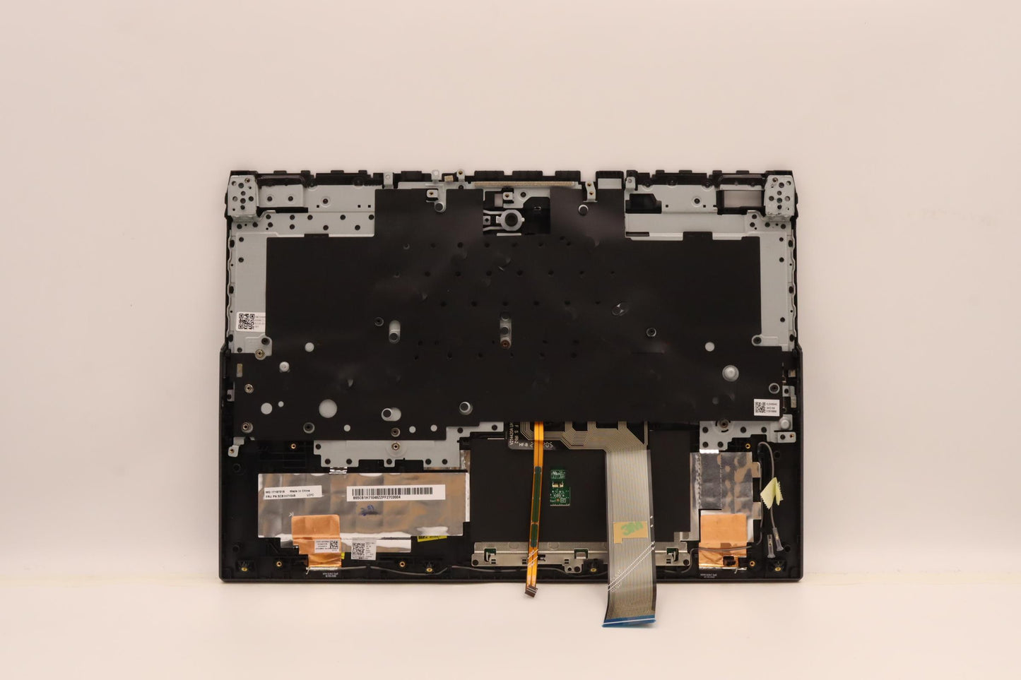 Lenovo Cover Upper Case Asmfra L82Rg - 5CB1H71048