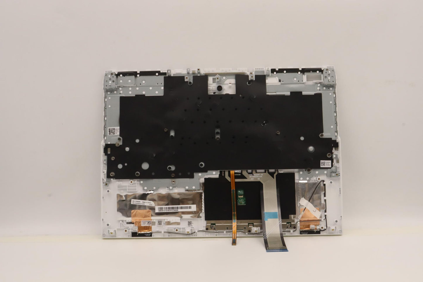 Lenovo Cover Upper Case Asmeng L82Rg - 5CB1H71078