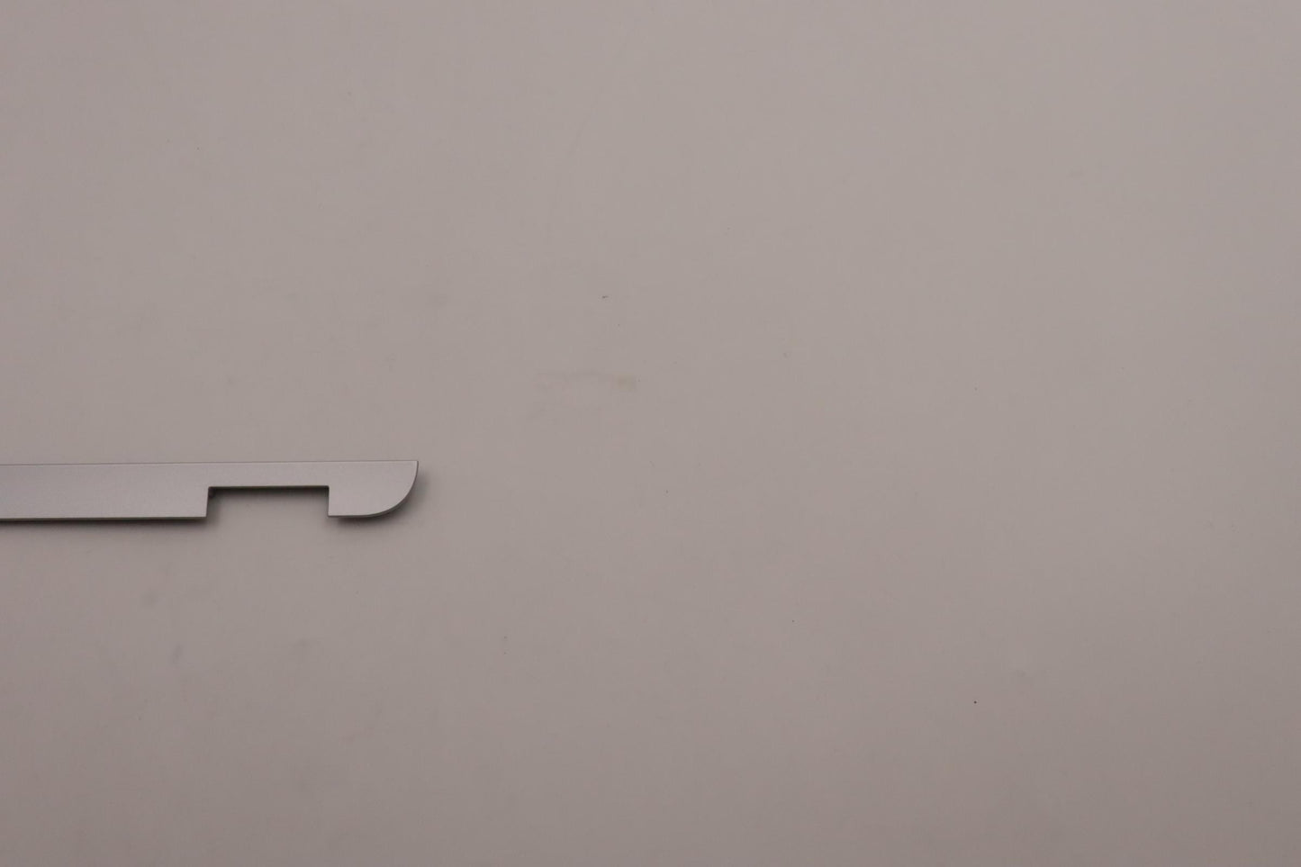 Lenovo Cover Strip Cover W 82R9 Cg - 5CB1H71413