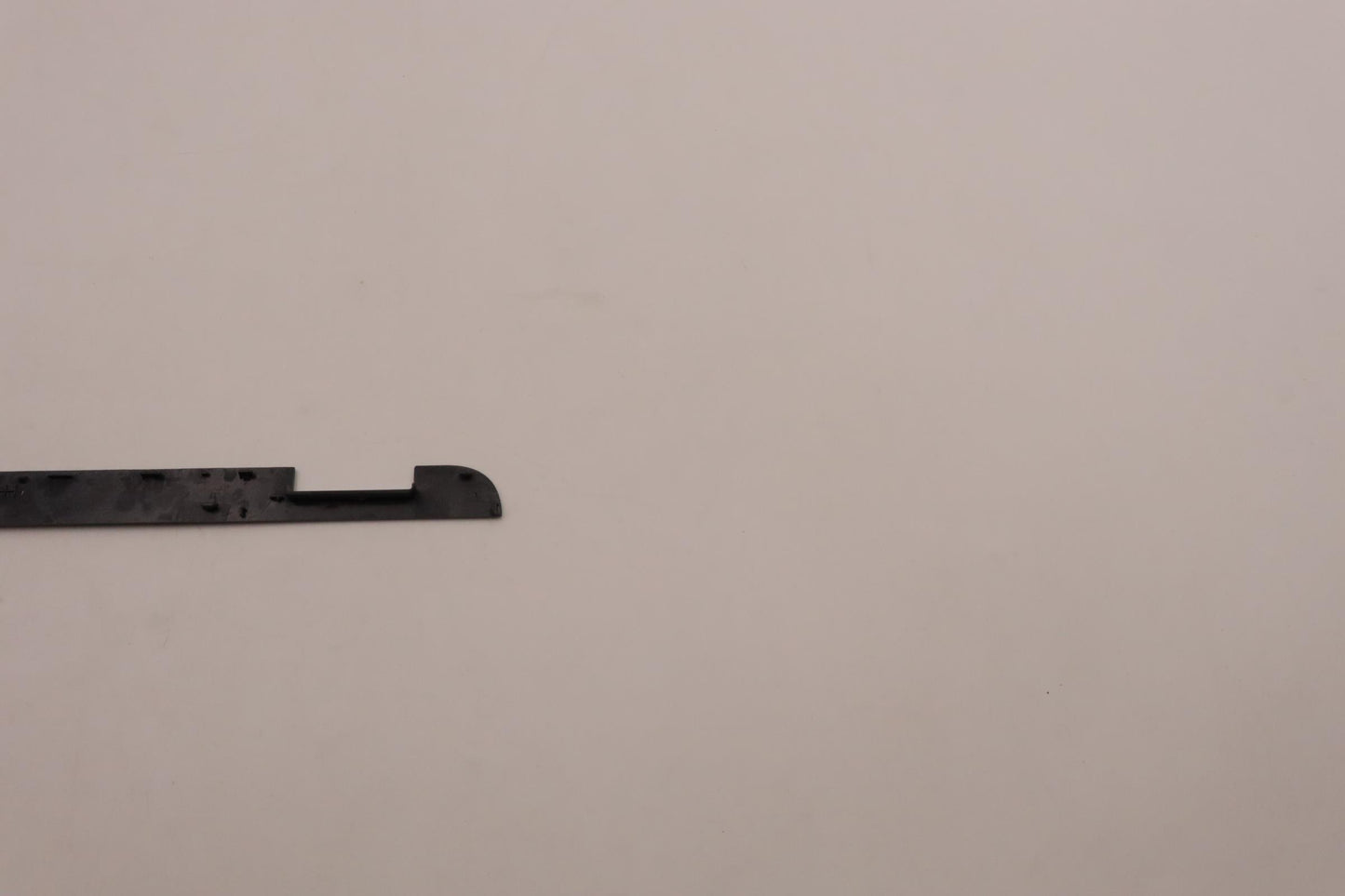 Lenovo Cover Strip Cover W 82R9 Sb - 5CB1H71414