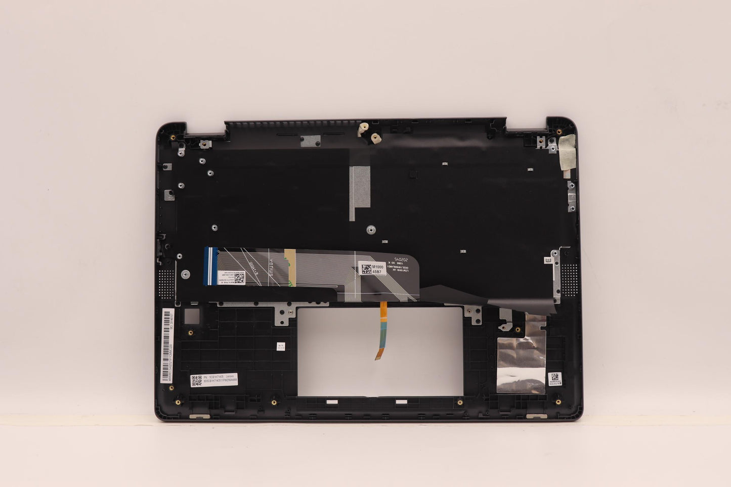 Lenovo Cover Upper Case Asmger W 82R9 - 5CB1H71435