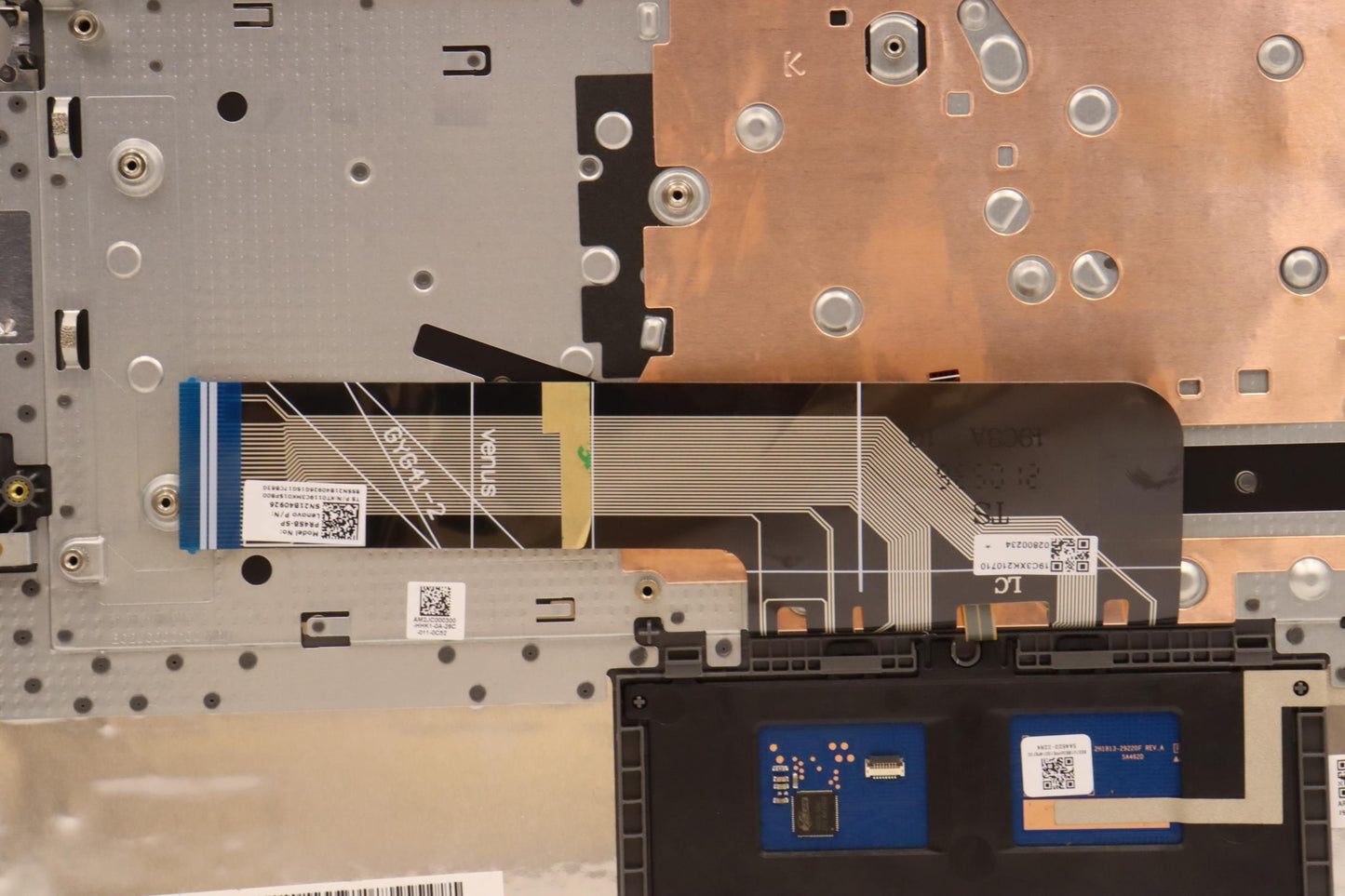 Lenovo Cover Upper Case Assembly Spa - 5CB1H72696