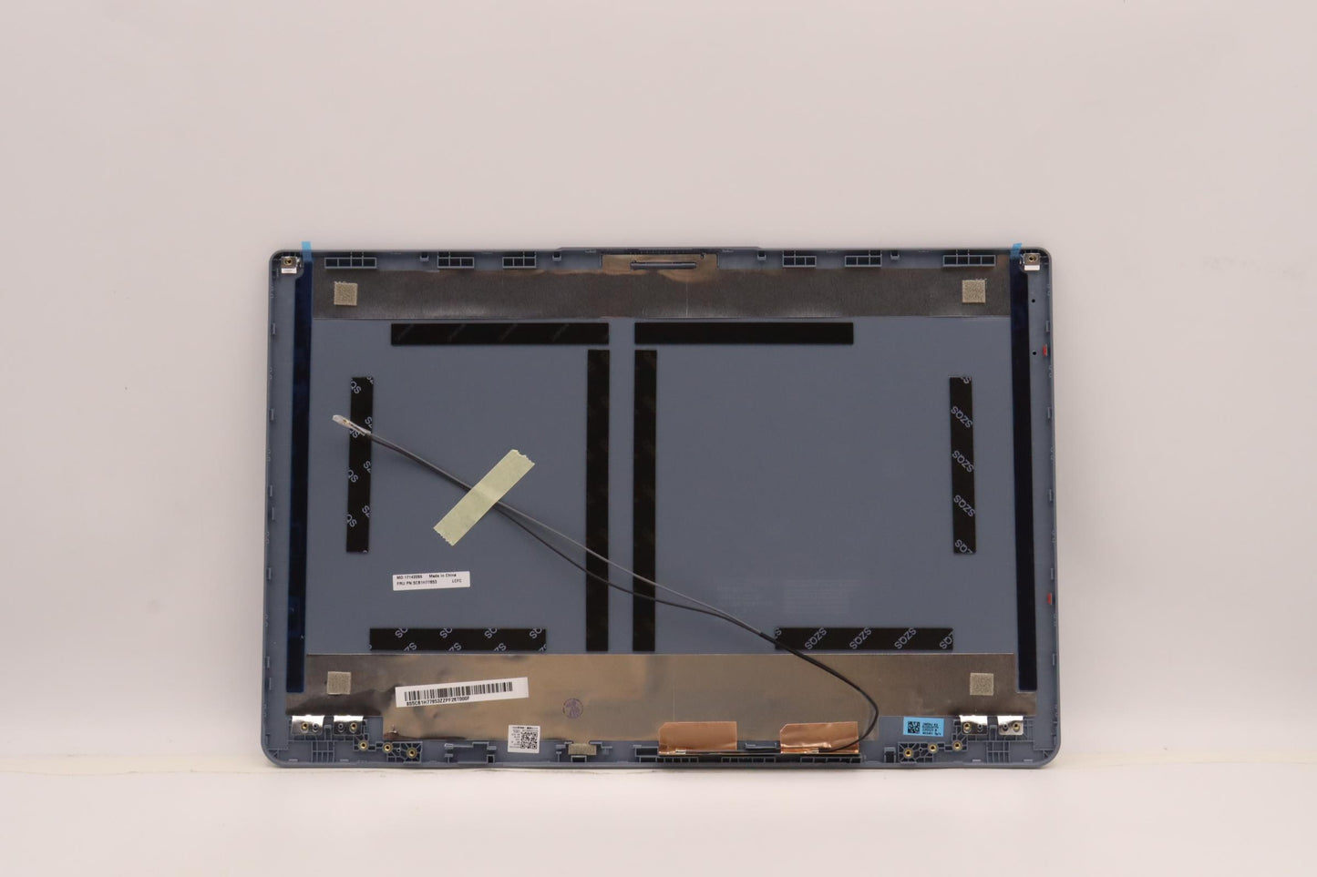 Lenovo Cover Lcd Cover L 82Rk M/B - 5CB1H77853