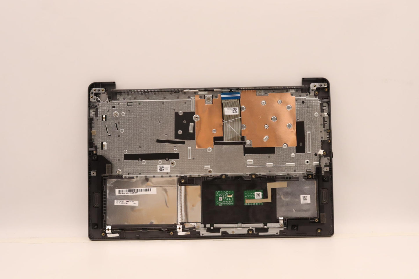 Lenovo Cover Upper Case Assembly Ita - 5CB1H77951