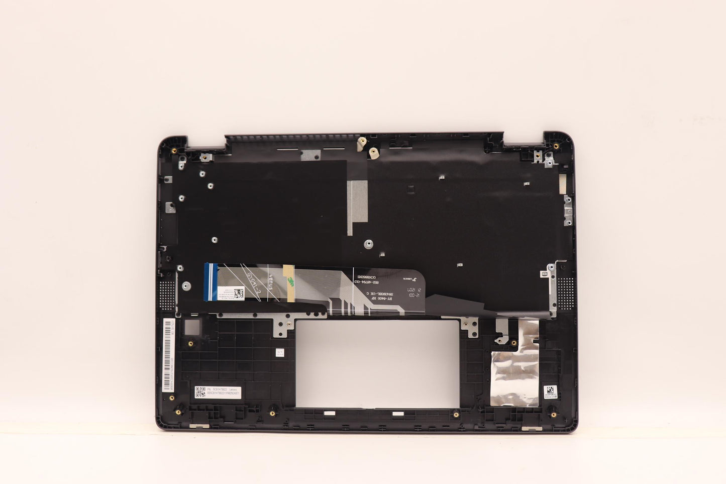 Lenovo Cover Upper Case Asmger W 82R7 - 5CB1H79922
