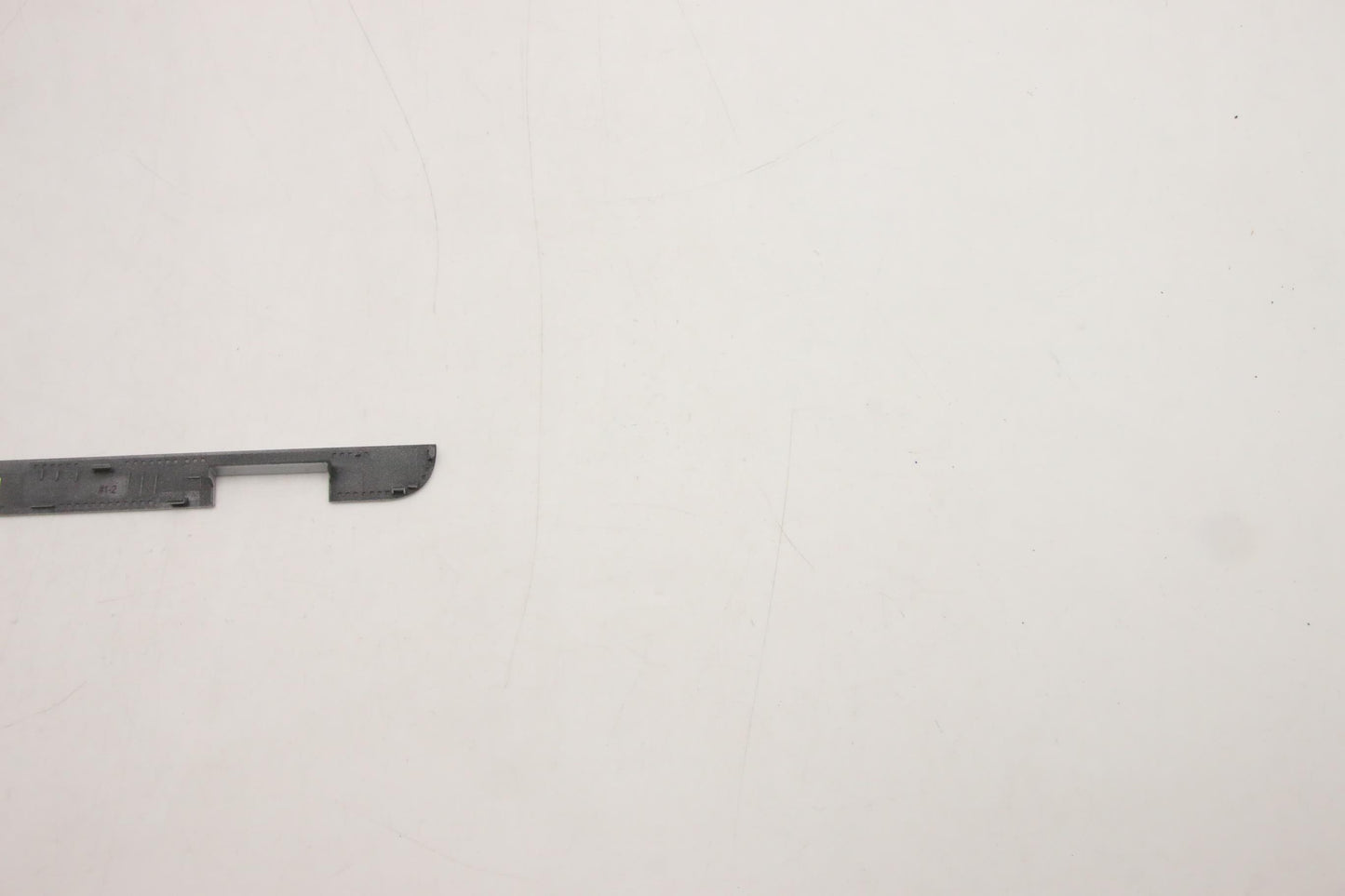 Lenovo Cover Strip Cover W 82Ra Cg - 5CB1H80073