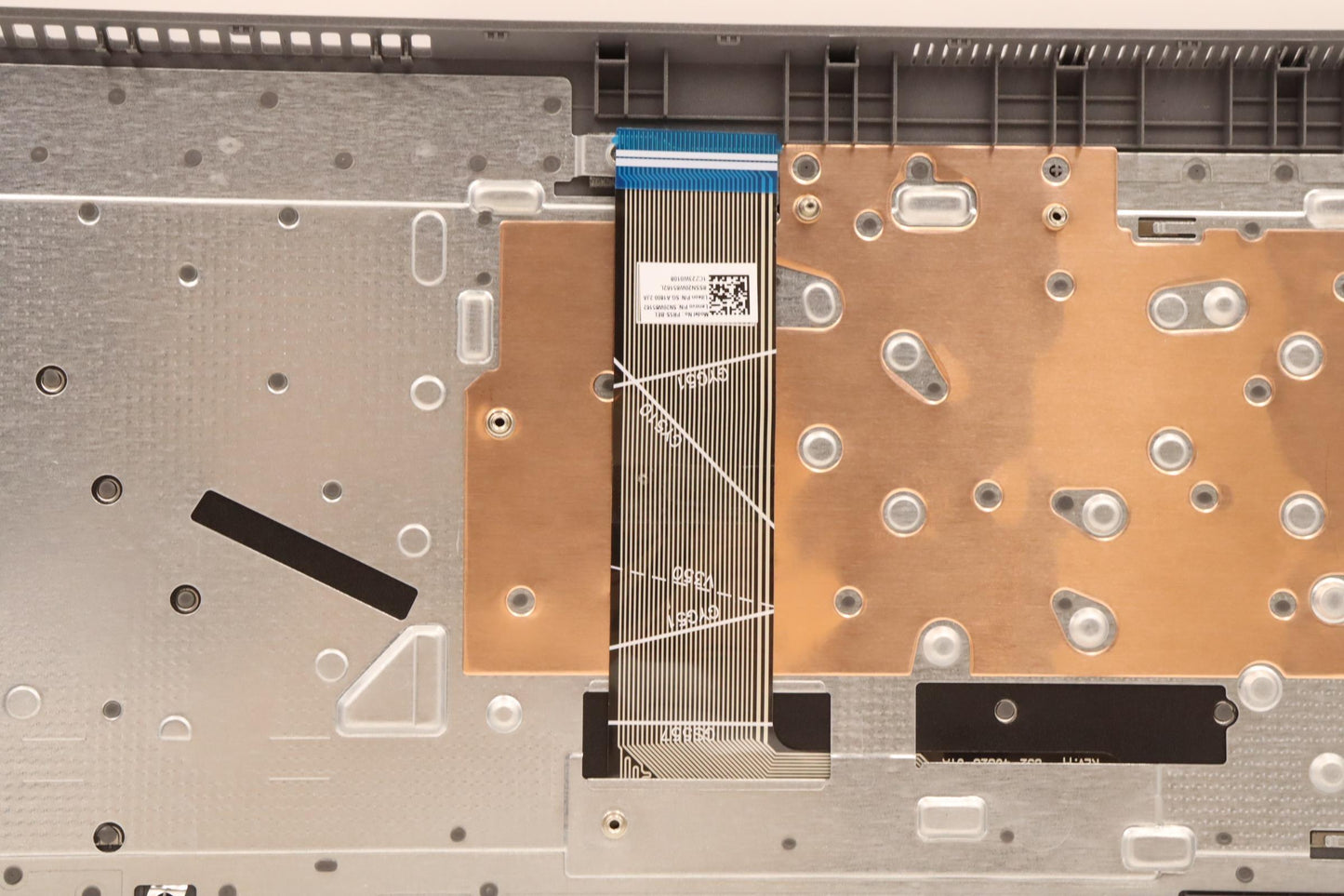 Lenovo Cover Upper Case Assembly Bel - 5CB1H80871