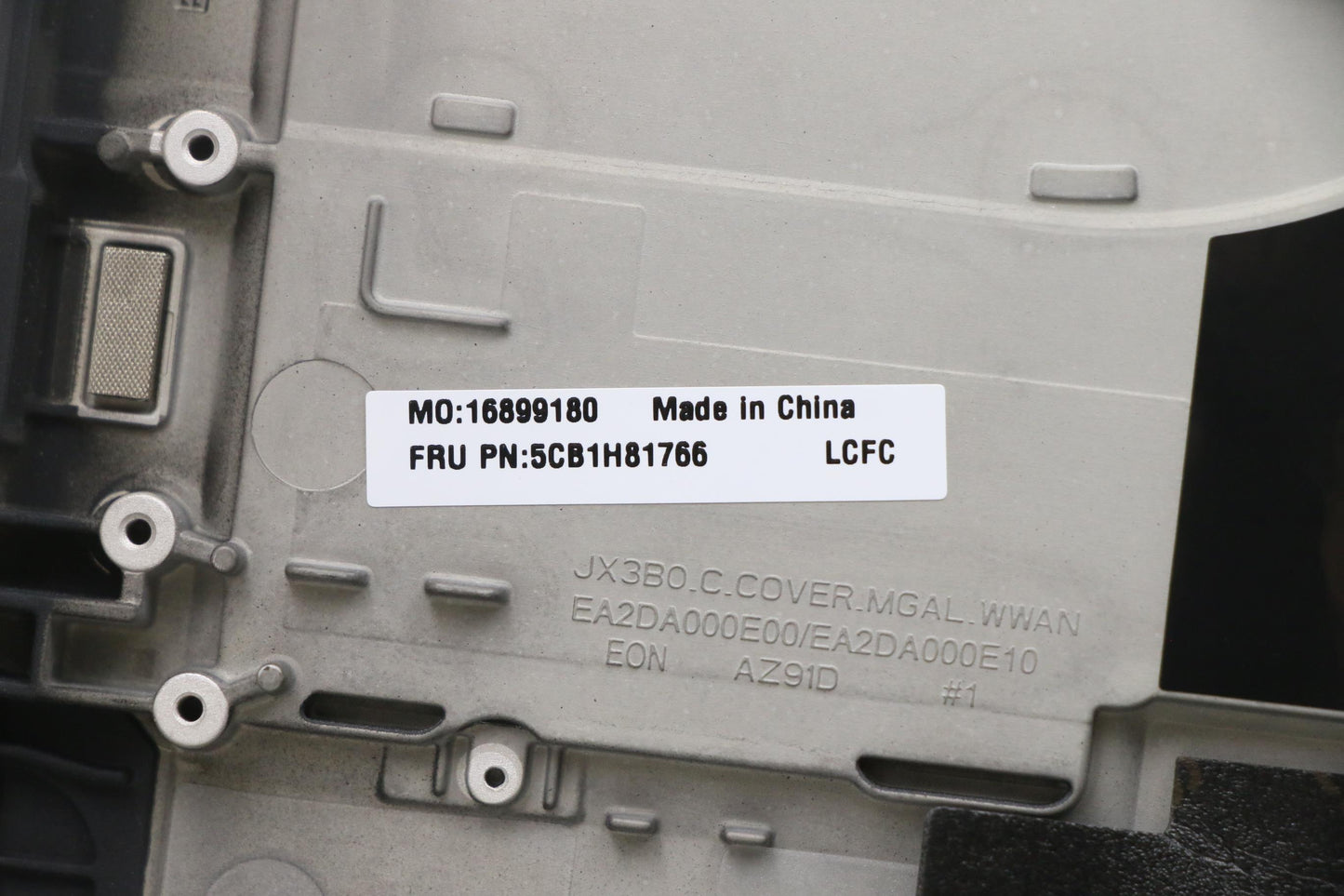 Lenovo Cover Fru_C_Cover_Mgal_Wwan_Bk - 5CB1H81766