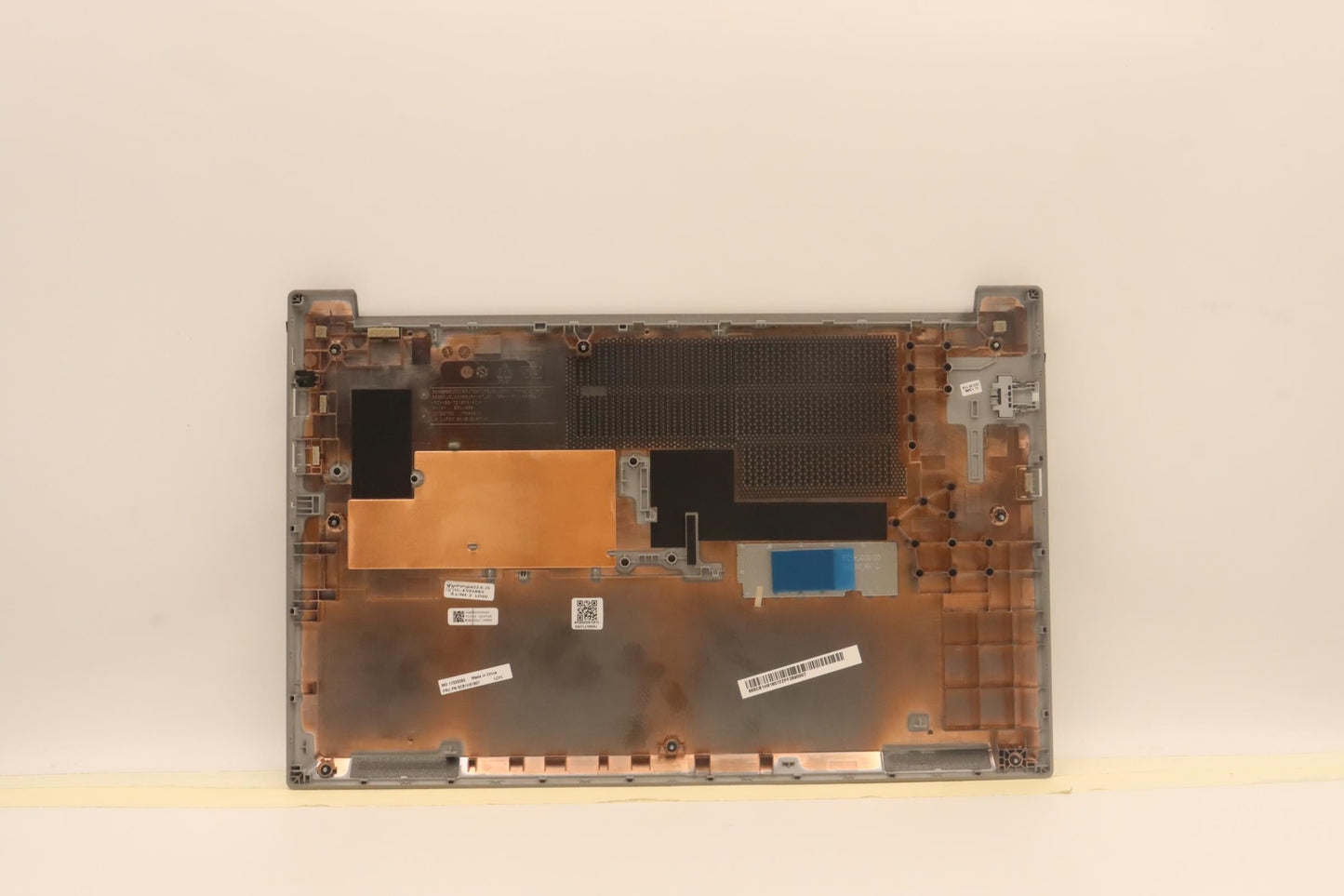 Lenovo Cover Je542Dcoverassysilverdis - 5CB1H81807