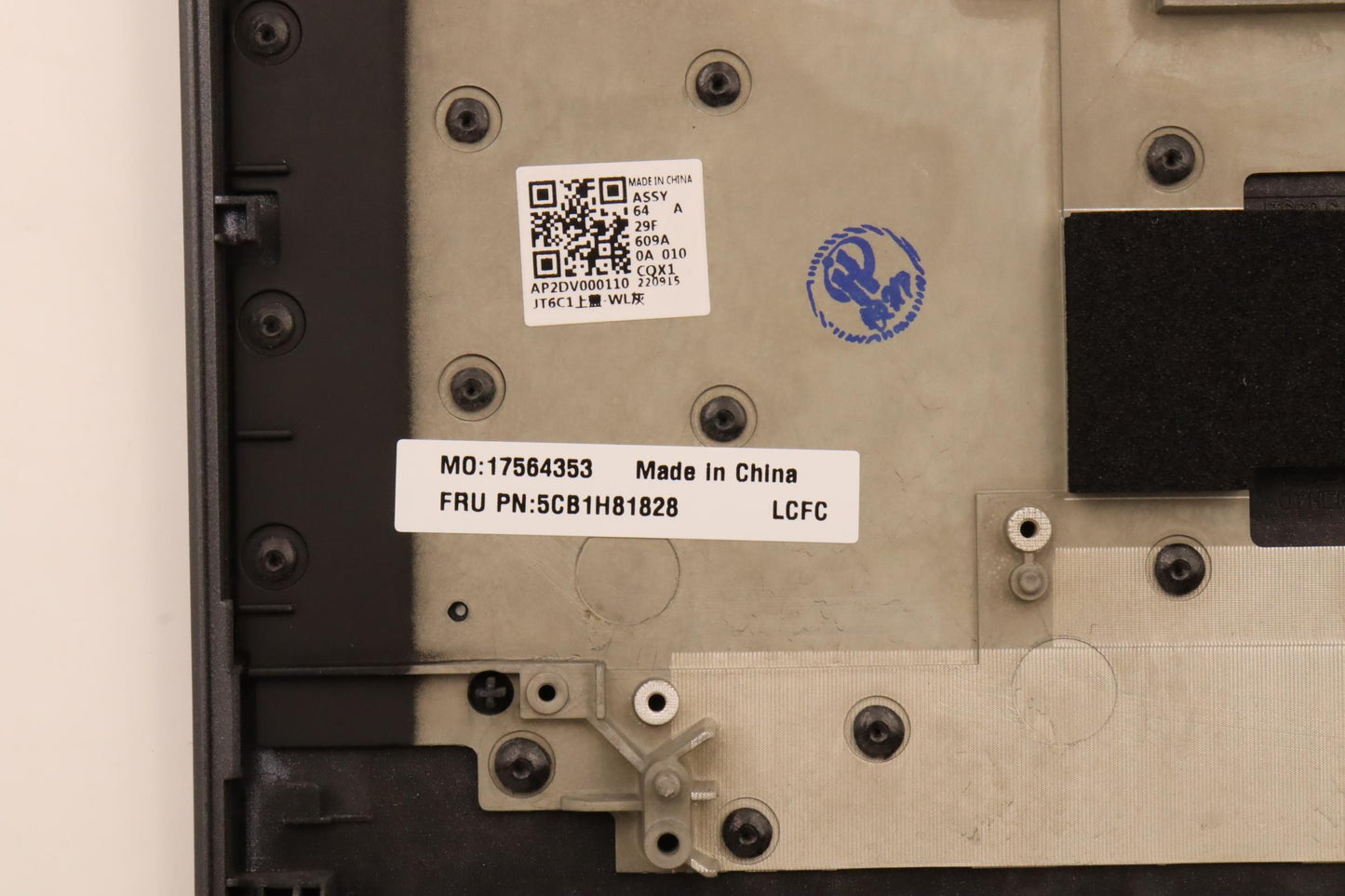 Lenovo Cover Roc10Jt6C1Ccovwlsubassyg - 5CB1H81828