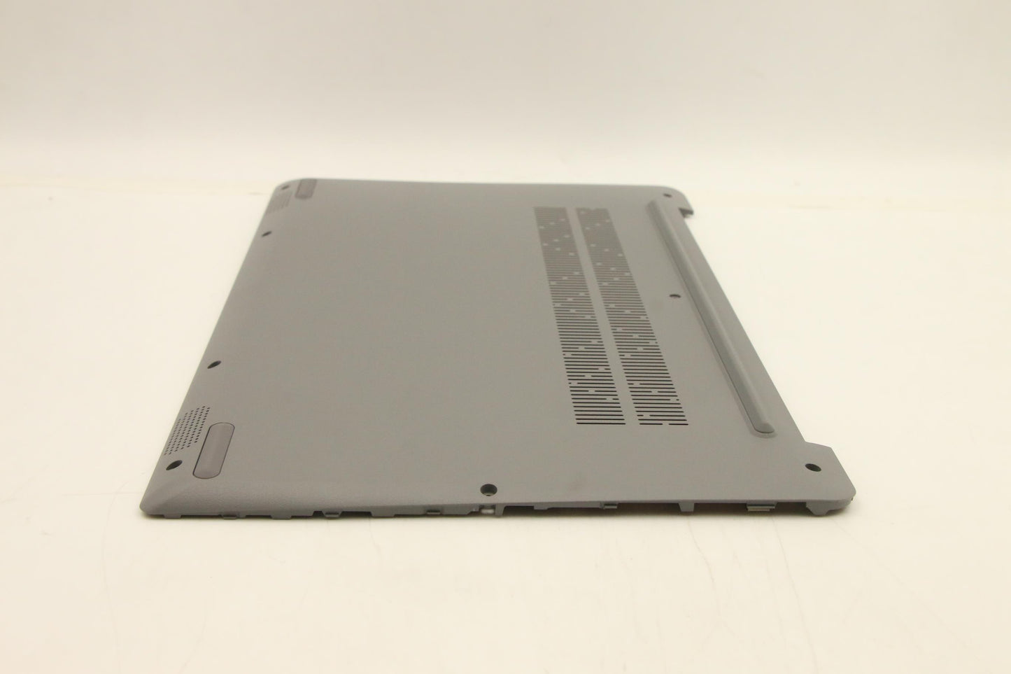 Lenovo Cover Lower Case L 82R3 Cg - 5CB1H89944