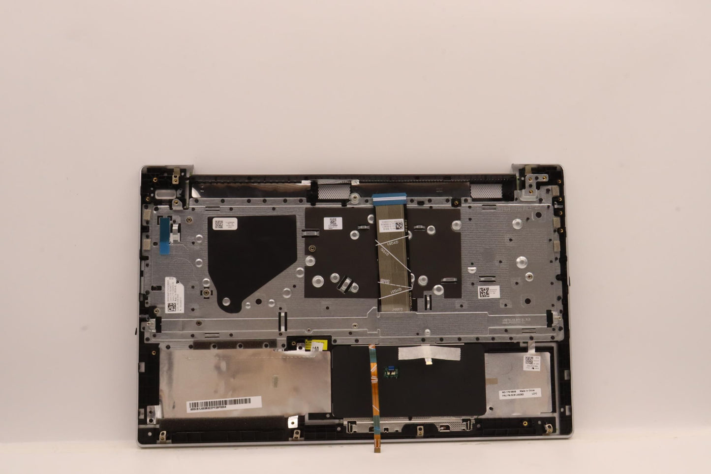 Lenovo Cover Upper Case Asmrusl82Sffp - 5CB1J00363