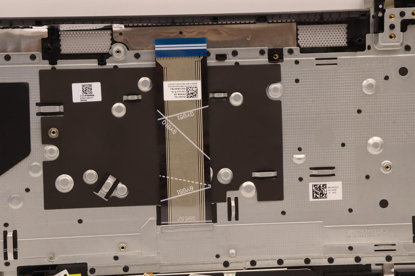 Lenovo Cover Upper Case Asmspal82Sffp - 5CB1J00365