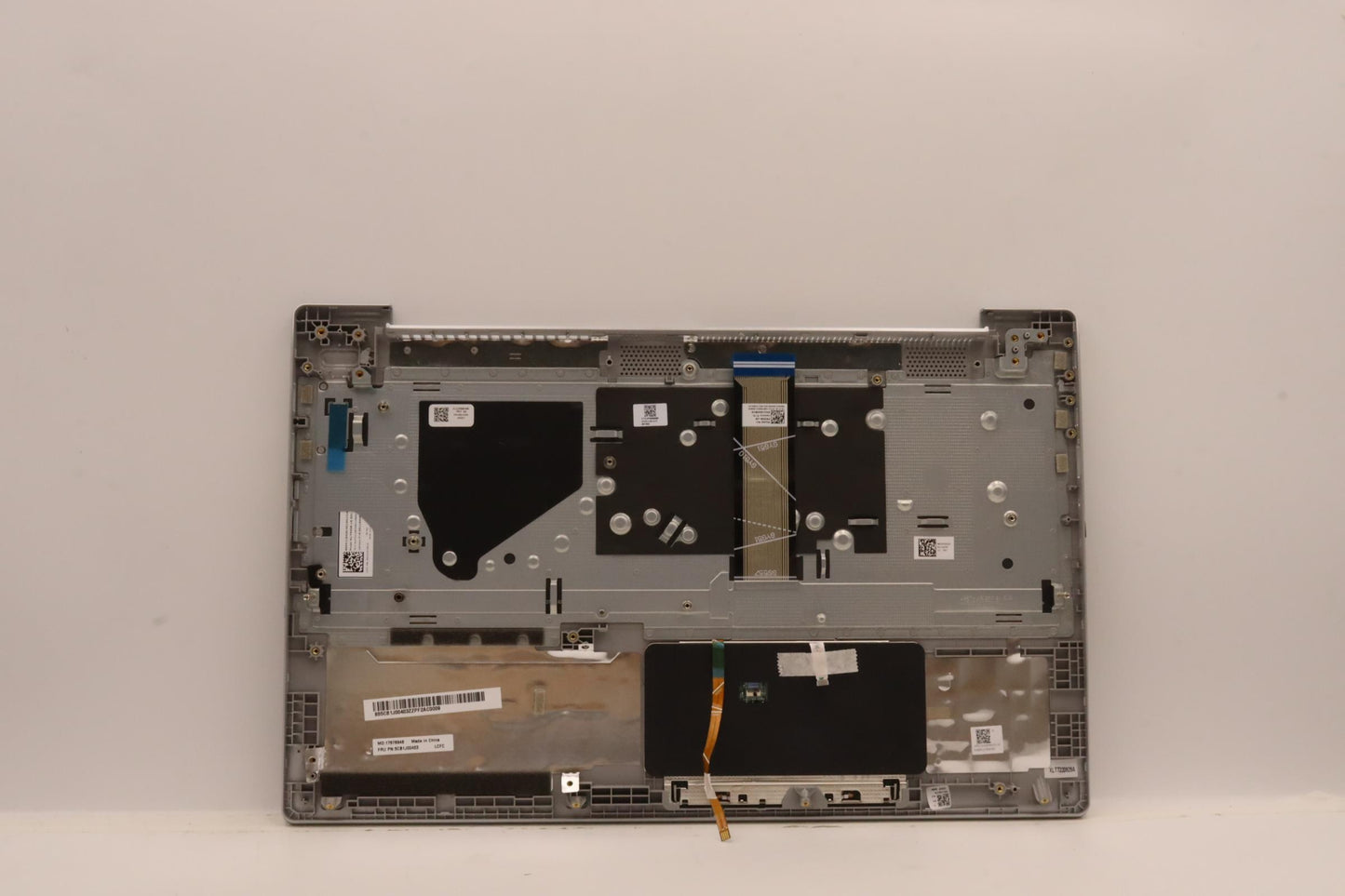 Lenovo Cover Upper Case Asmukrl82Sffp - 5CB1J00403