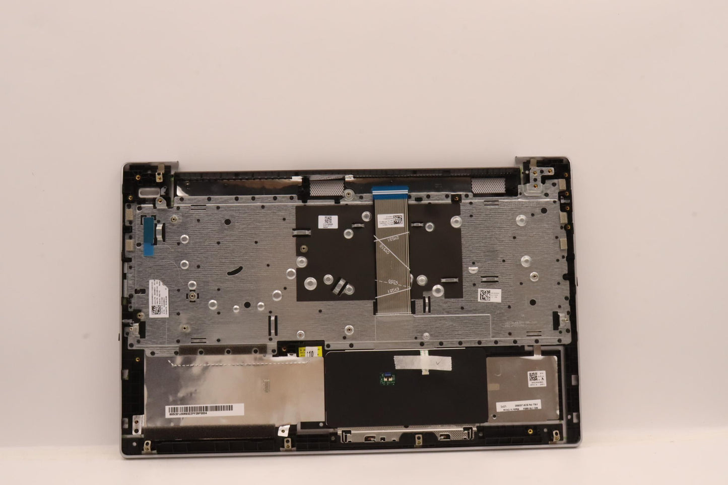 Lenovo Cover Upper Case Asmrusl82Sffp - 5CB1J00693