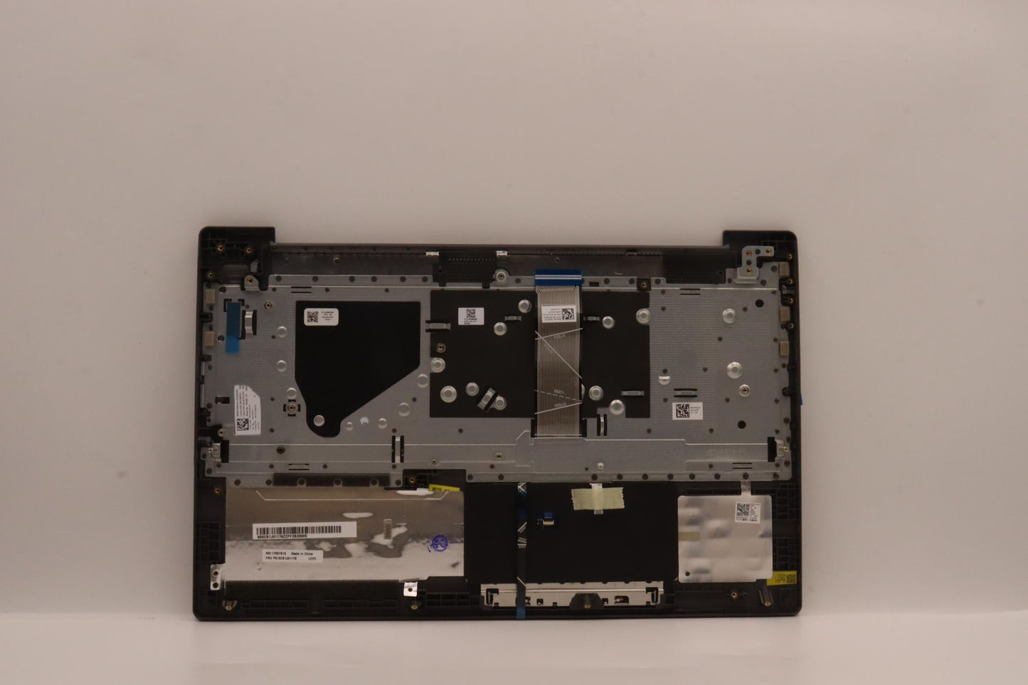 Lenovo Cover Upper Case Asmfral82Sffp - 5CB1J01179