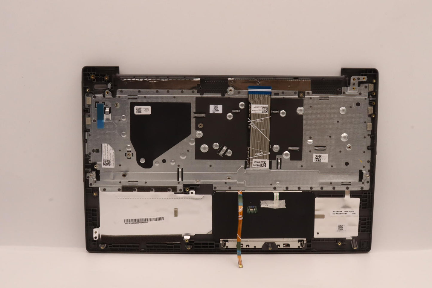 Lenovo Cover Upper Case Asmgerl82Sffp - 5CB1J01182