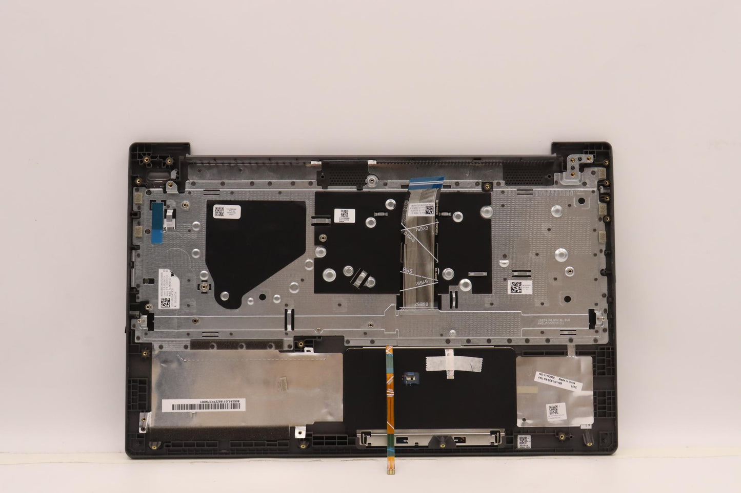 Lenovo Cover Upper Case Asmjpnl82Sffp - 5CB1J01189