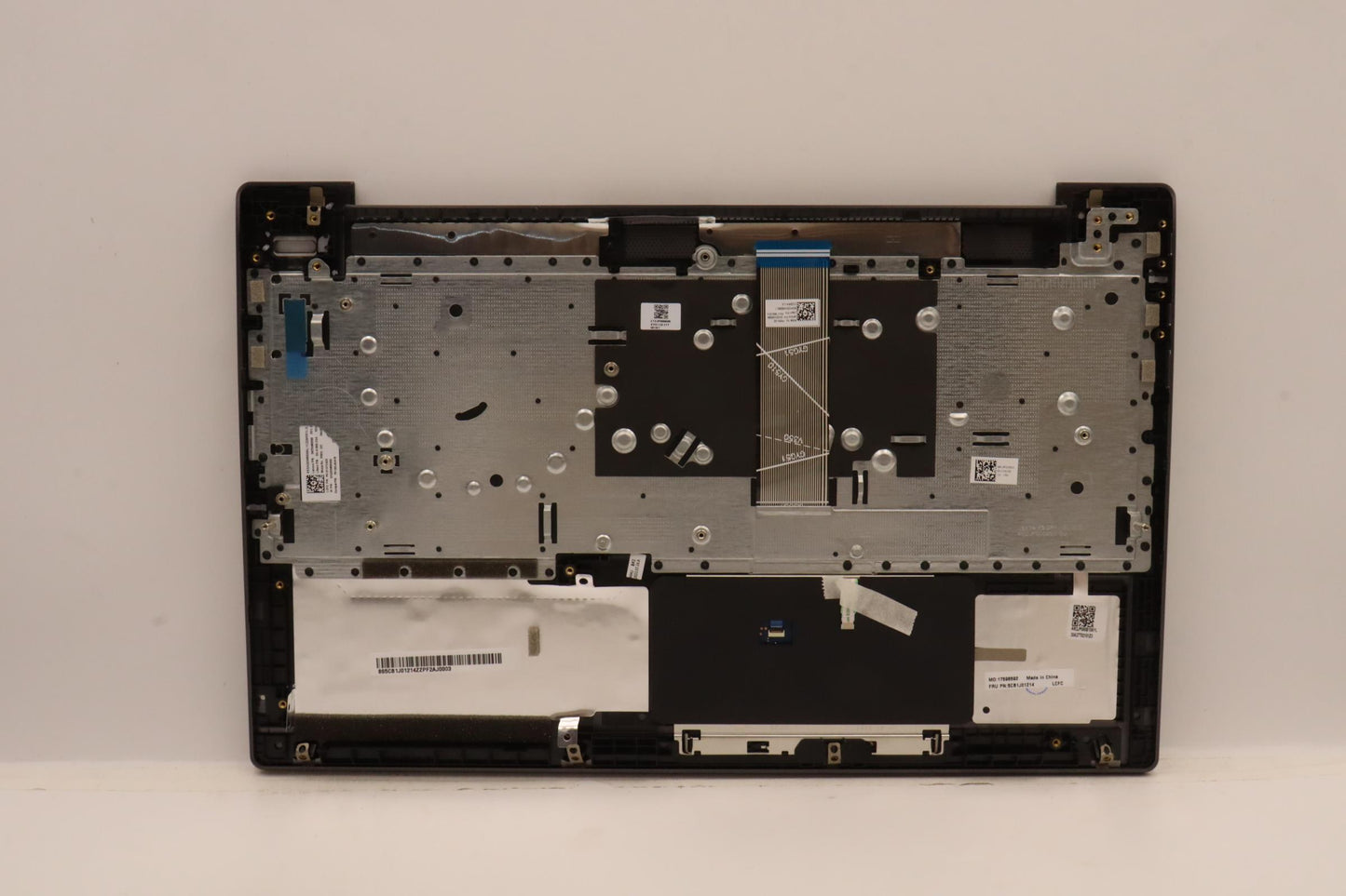 Lenovo Cover Upper Case Asmgerl82Sffp - 5CB1J01214