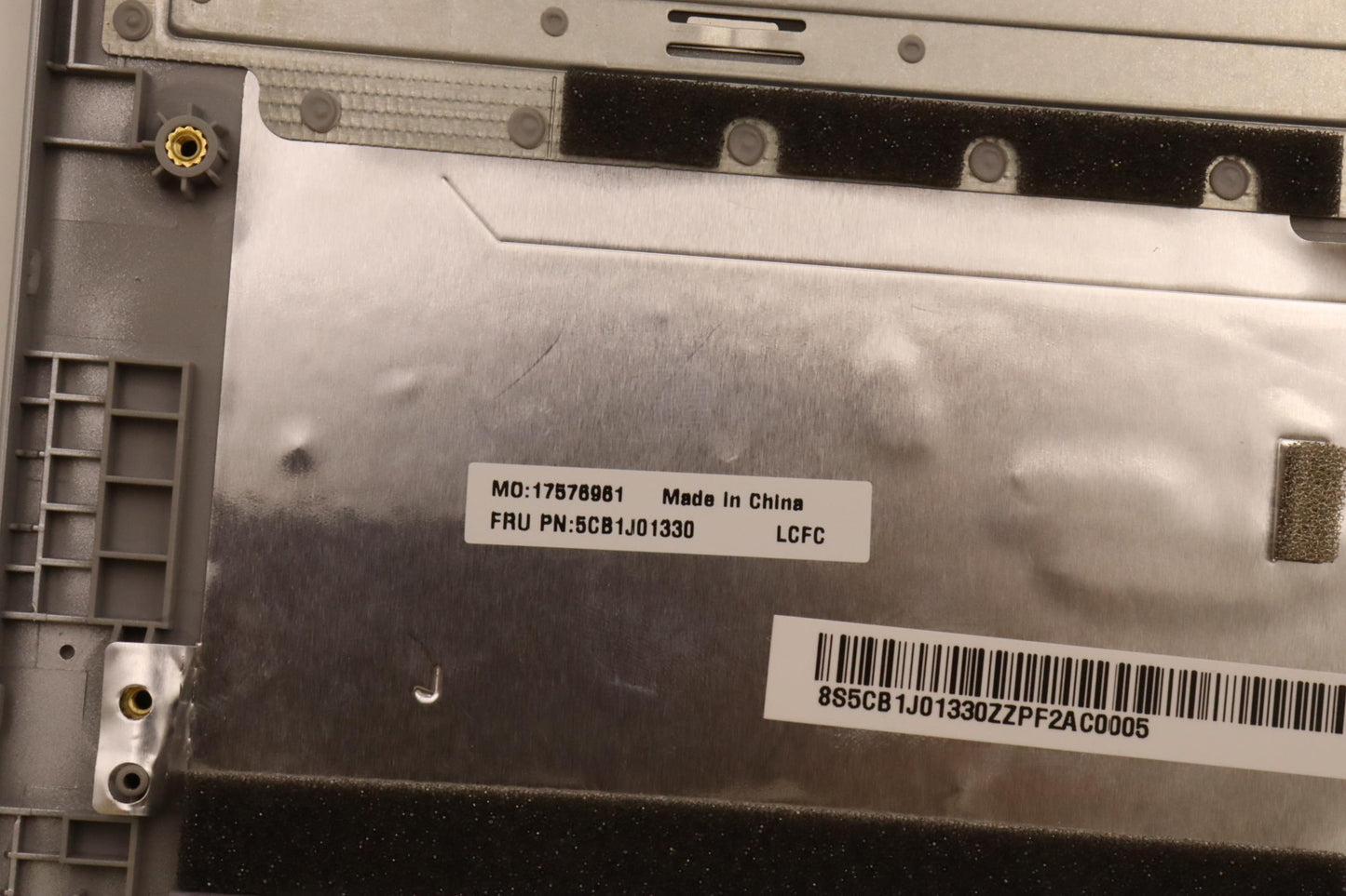 Lenovo Cover Upper Case Asmbell82Sfnf - 5CB1J01330