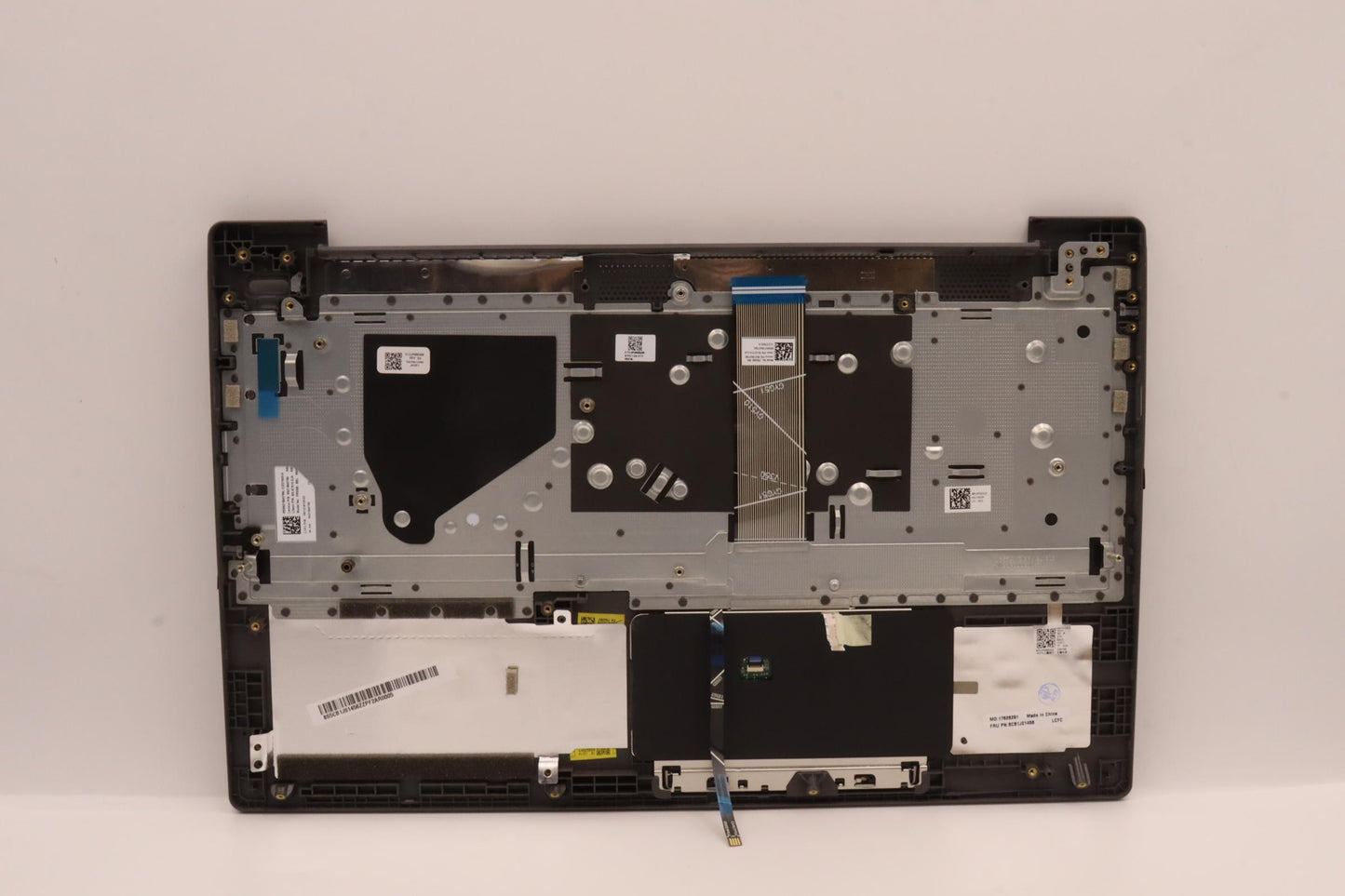 Lenovo Cover Upper Case Asmbell82Sfnf - 5CB1J01456