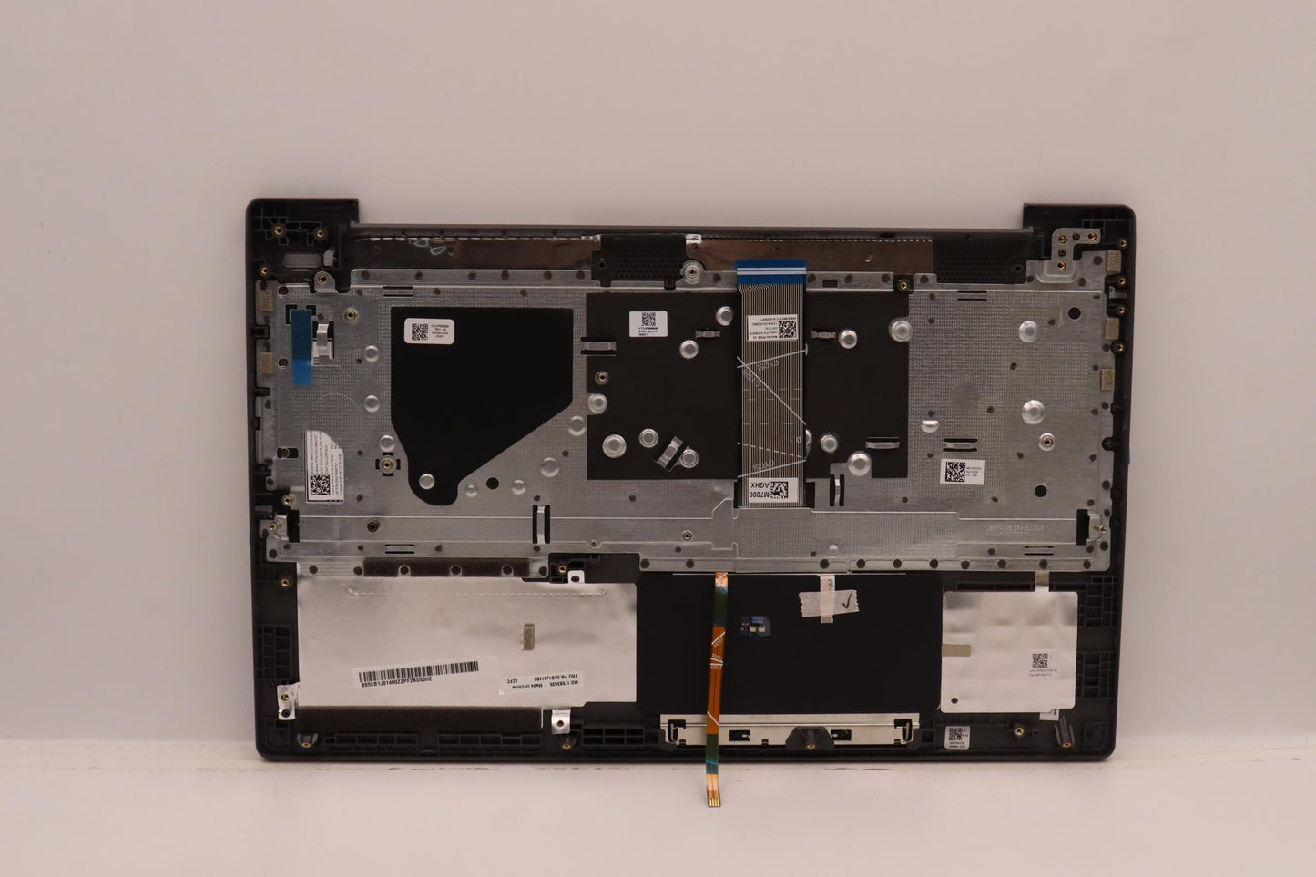 Lenovo Cover Upper Case Asmengl82Sfnf - 5CB1J01460
