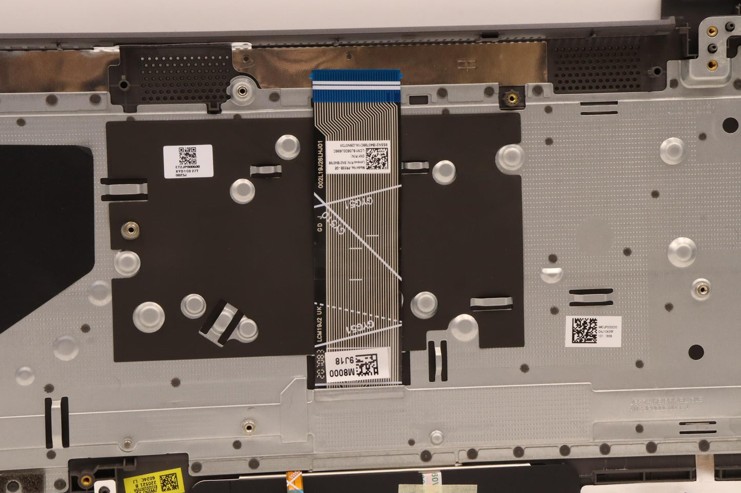 Lenovo Cover Upper Case Asmgerl82Sfnf - 5CB1J01465