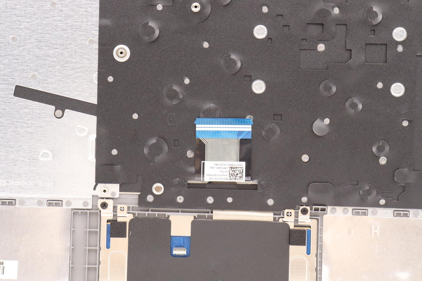 Lenovo Cover Upper Case Asmpor L82Qc - 5CB1J01727