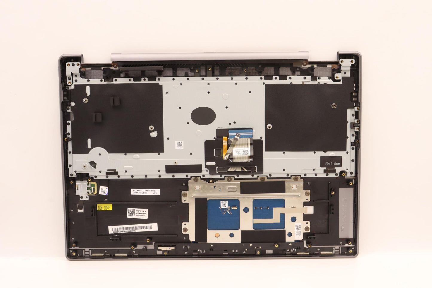 Lenovo Cover Upper Case Asmpor L82Qg - 5CB1J01808