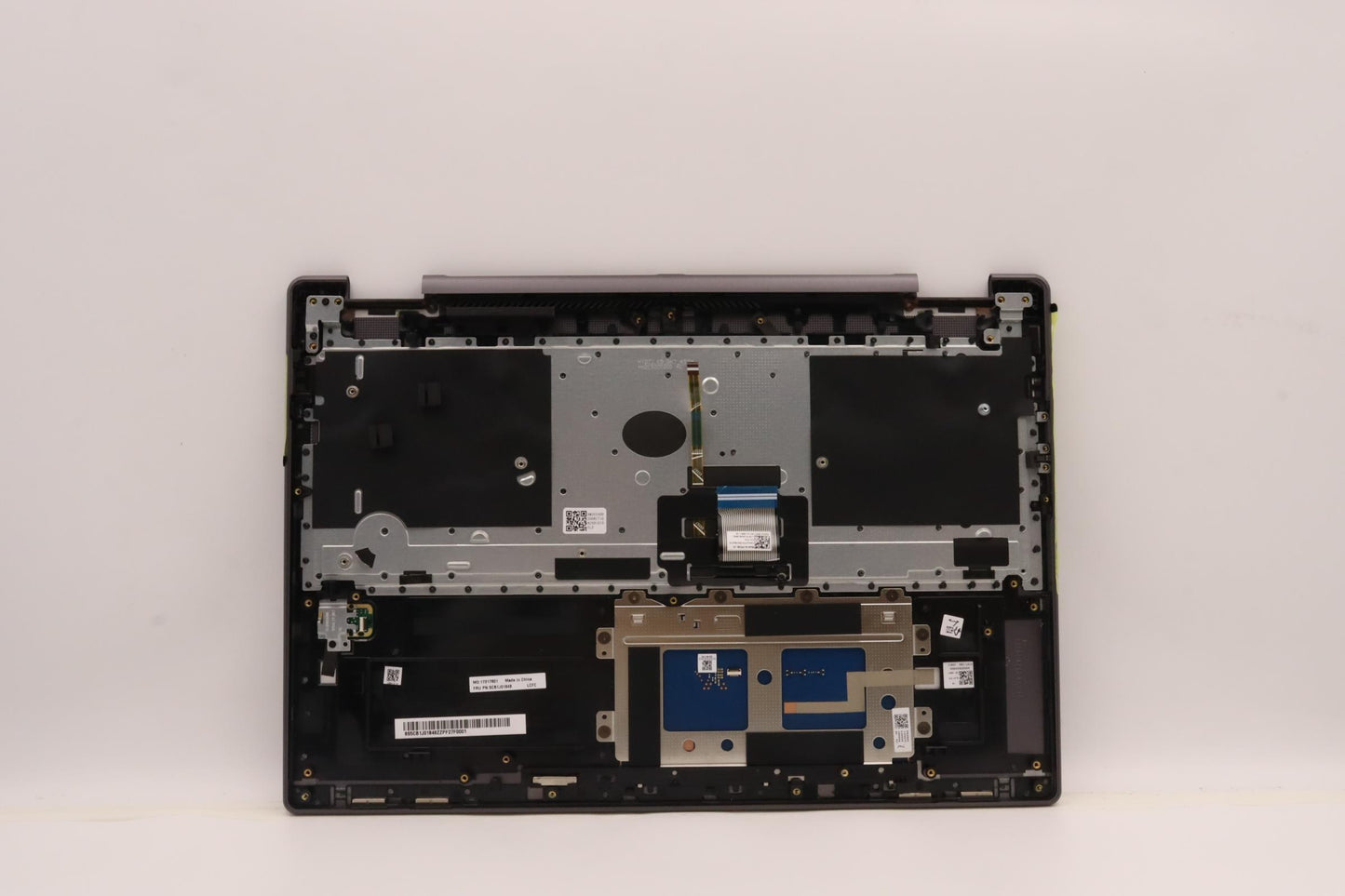 Lenovo Cover Upper Case Asmuke L82Qg - 5CB1J01848