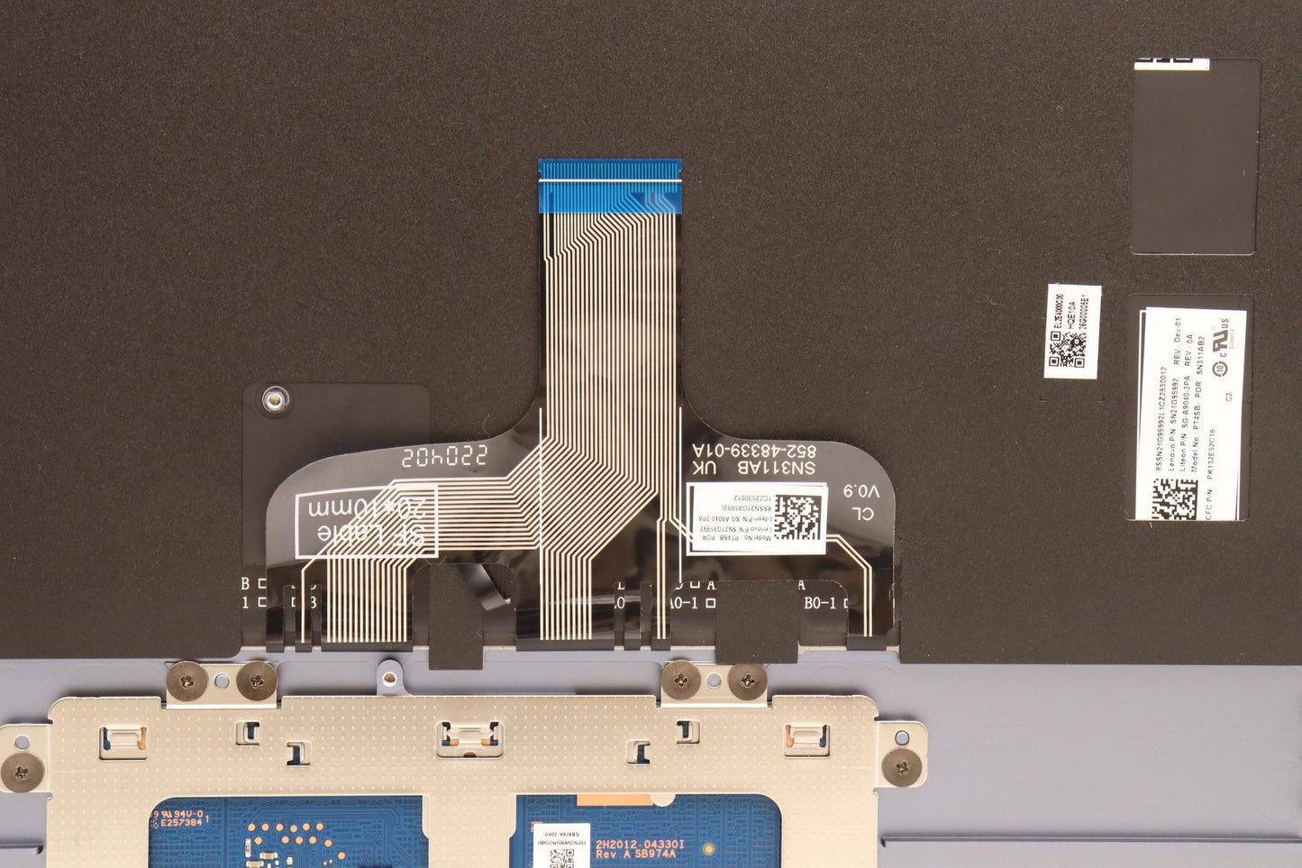 Lenovo Cover Upper Case Asmpor L82Qe - 5CB1J02073