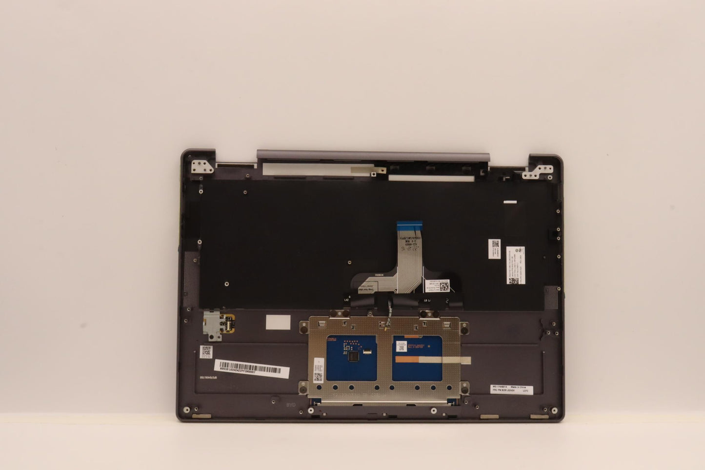 Lenovo Cover Upper Case Asmfra L82Qe - 5CB1J02424